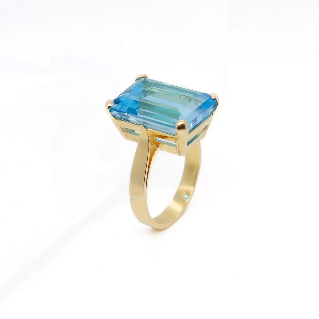 Retro 18K Gold and Emerald Cut Blue Topaz Cocktail Ring For Sale 7