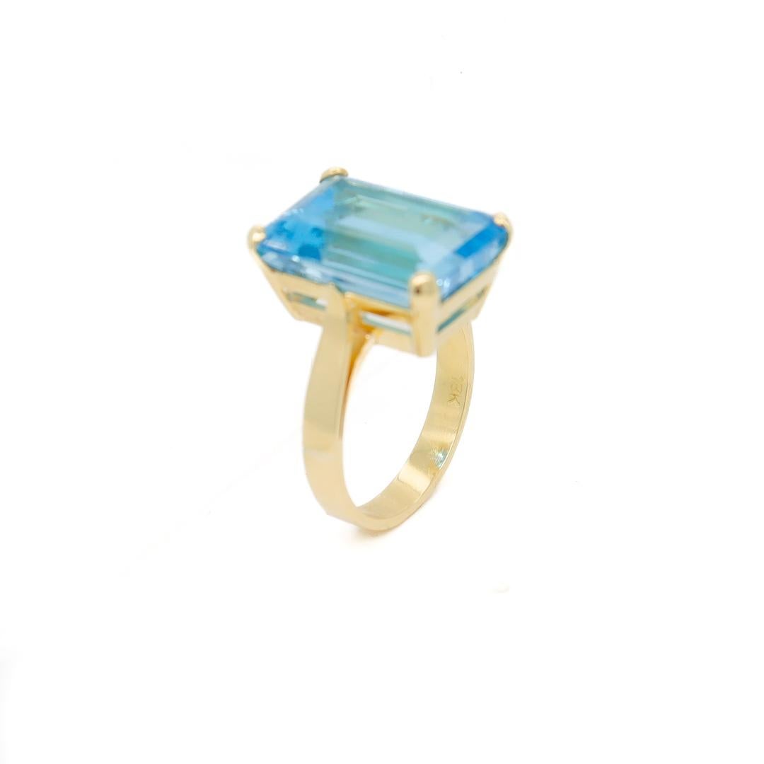 Retro 18K Gold and Emerald Cut Blue Topaz Cocktail Ring For Sale 8