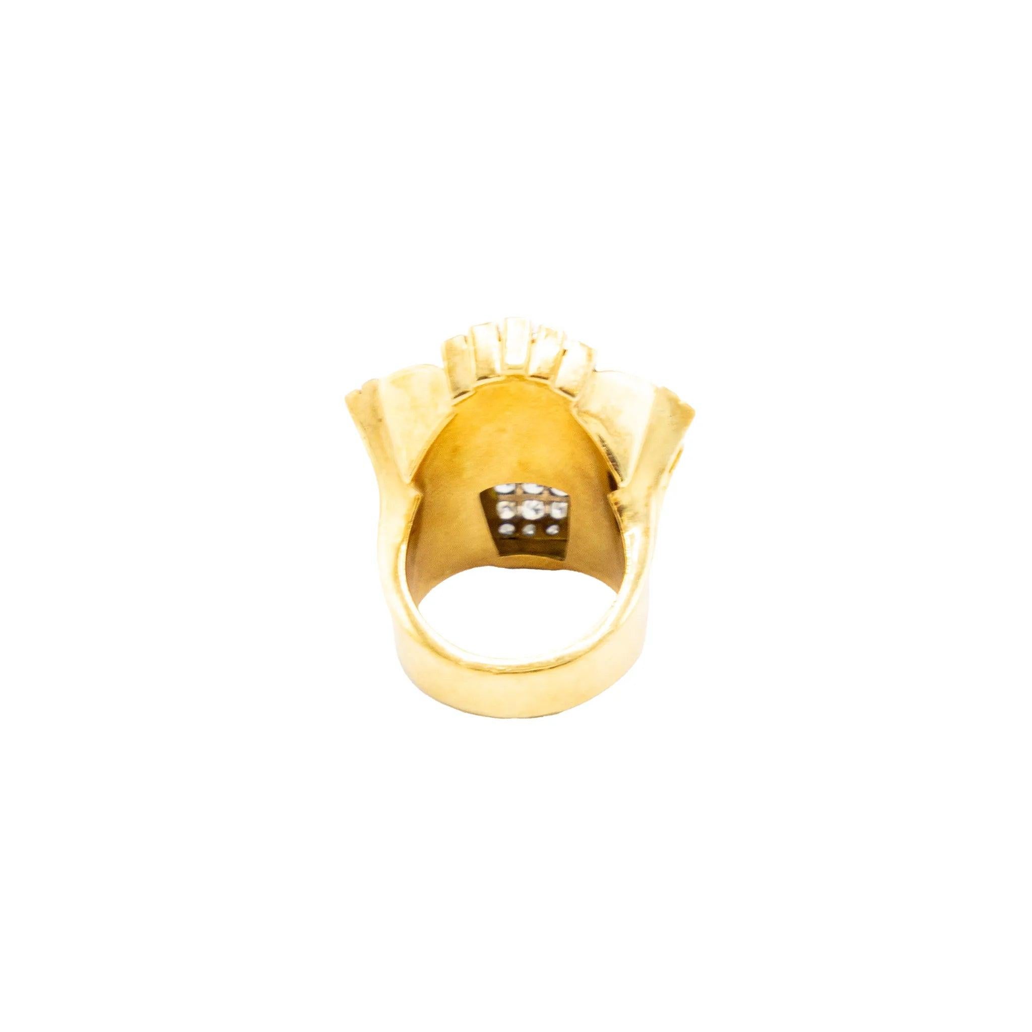Bague cocktail rétro en or 18K avec diamants et rubis - années 40 en vente 3