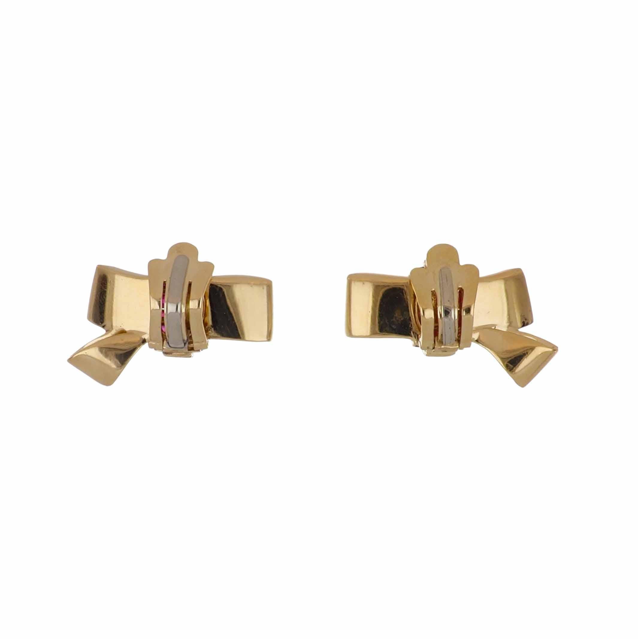 Square Cut Retro 18K Gold Folded Ribbon Earrings with Rubies For Sale