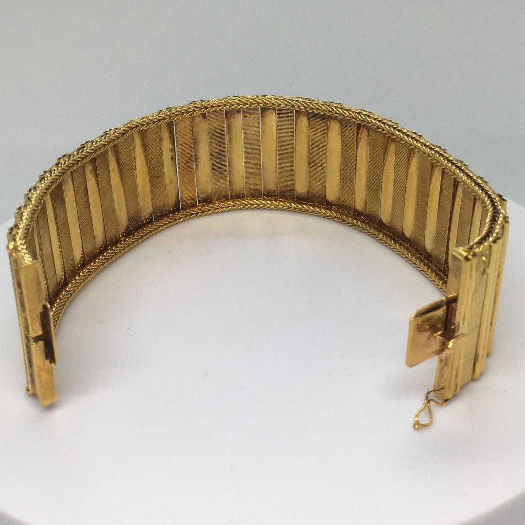 Retro 18K Italian Gold Bracelet 1940s Original Patina Vintage 47.5 Gram 7.5 Inch In Good Condition For Sale In Los Angeles, CA
