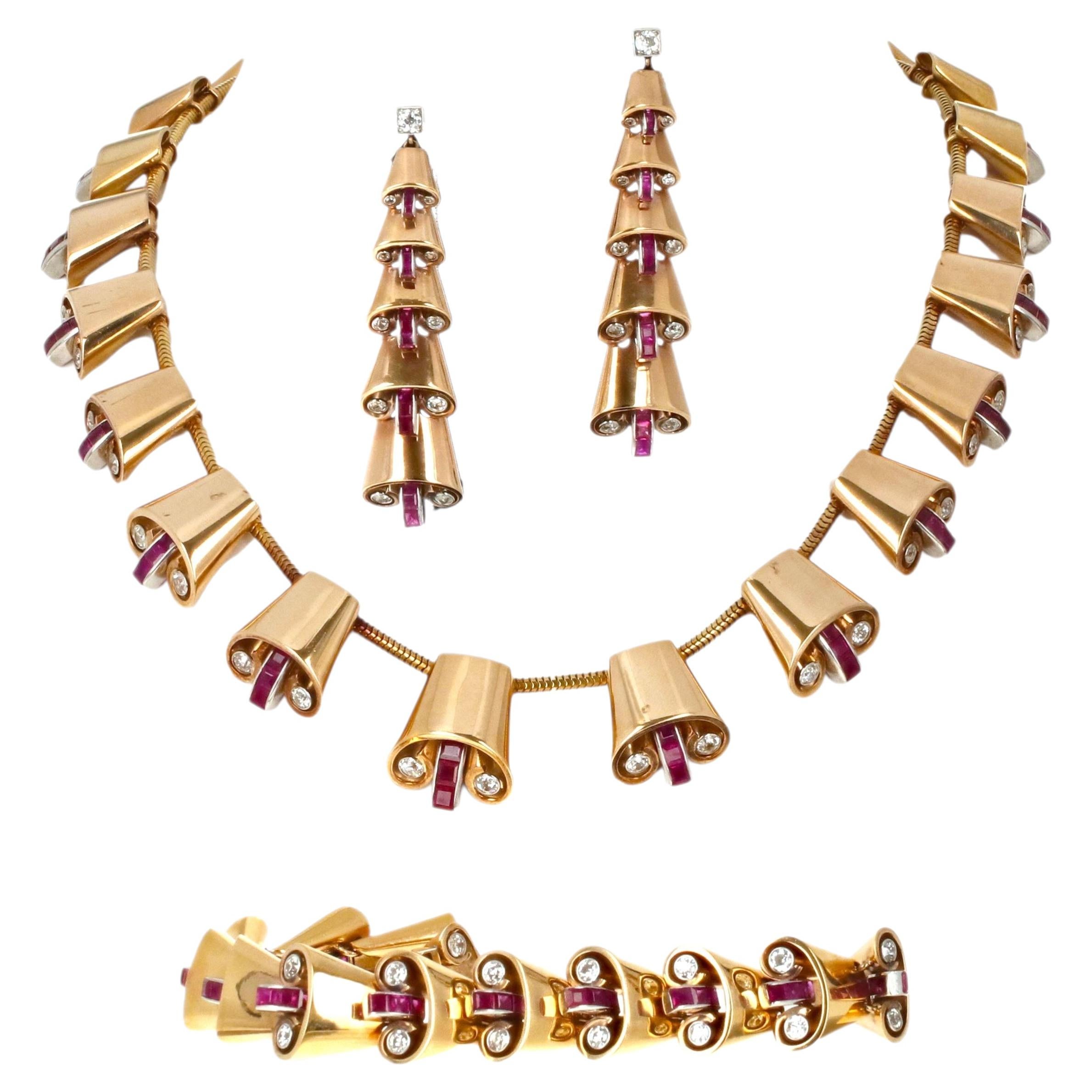 Retro 18K Rose Gold Ruby Diamond Necklace Bracelet Earrings Set For Sale