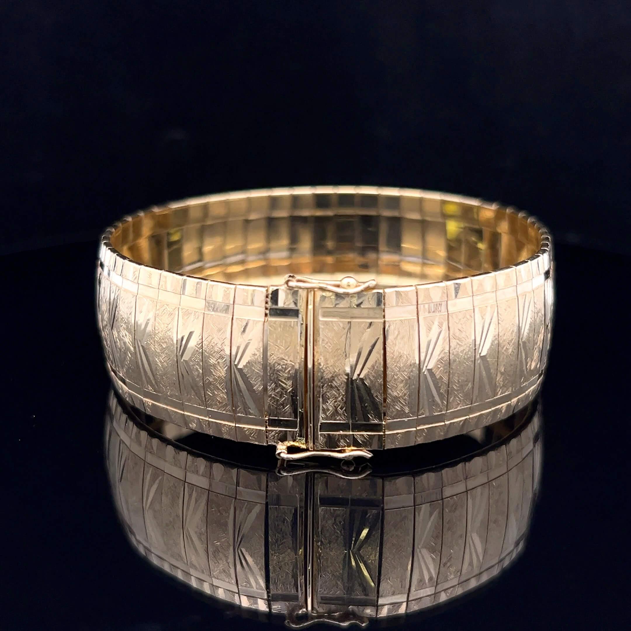 Bracelet rétro en or jaune 18k Circa 1970 Bon état - En vente à ADELAIDE, SA