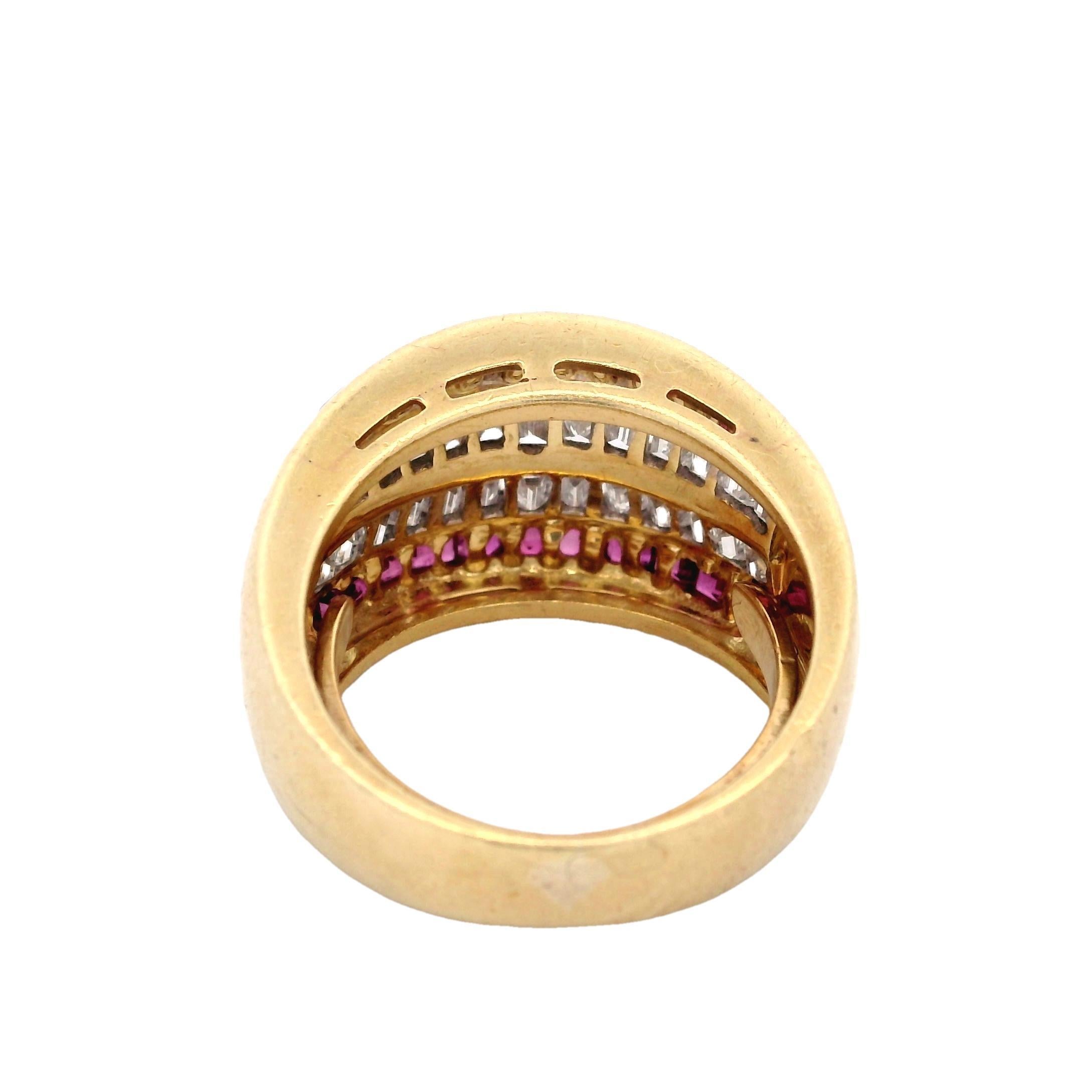 Retro 18k yellow Gold Ring with 2.95 Ctw in Diamonds and Rubies For Sale 1