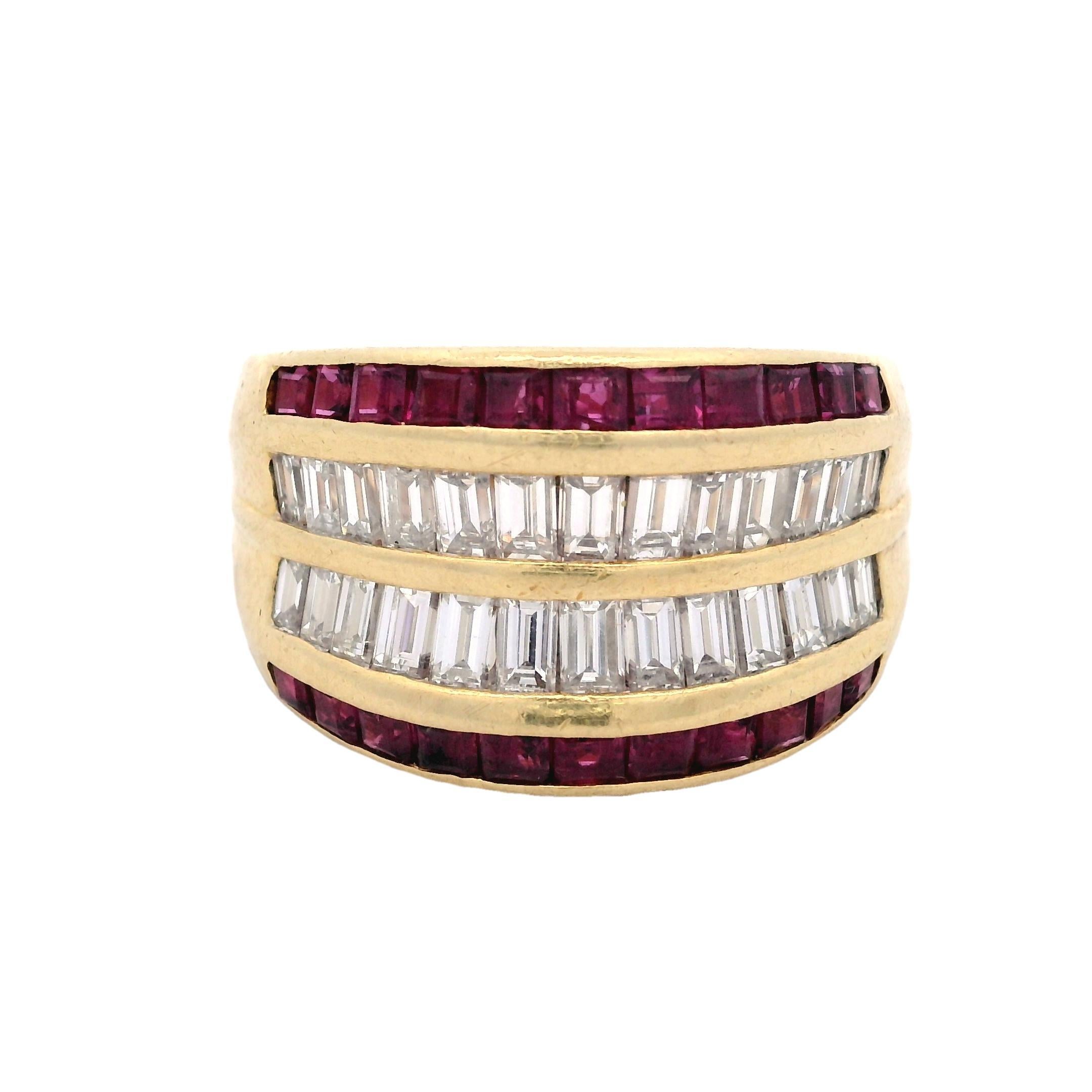 Retro 18k yellow Gold Ring with 2.95 Ctw in Diamonds and Rubies For Sale 3