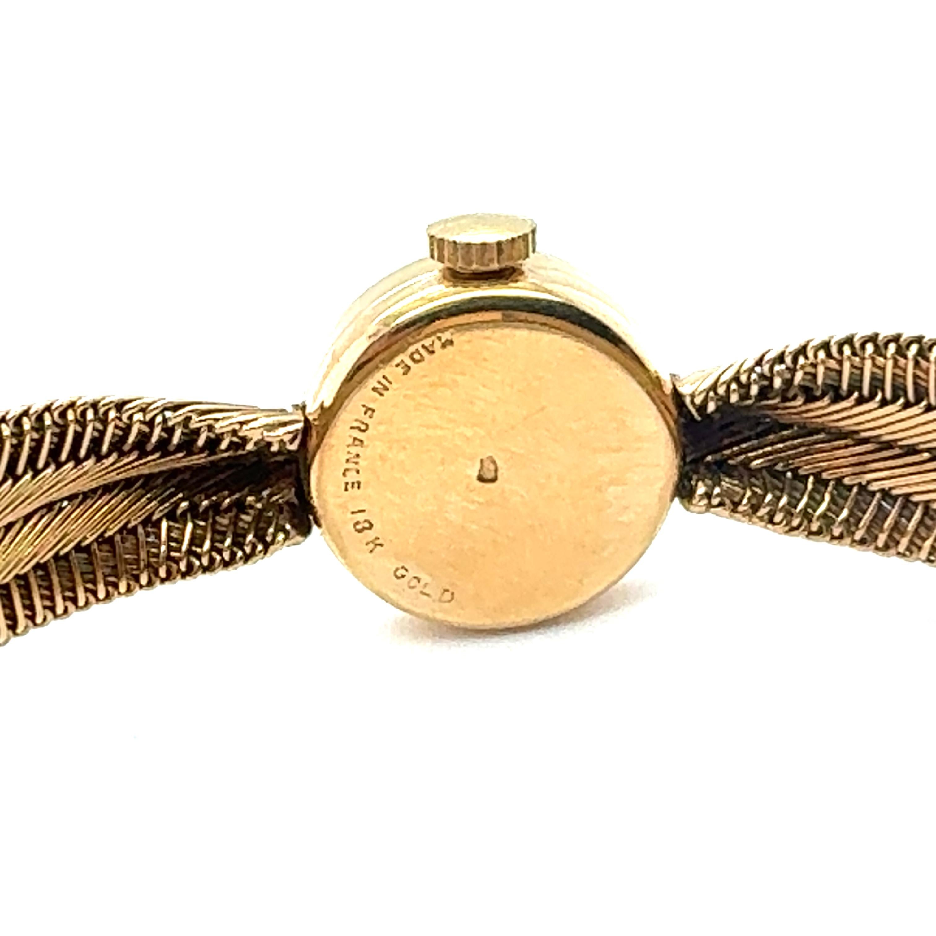 Retro 18K Yellow Gold Wristwatch by Van Cleef & Arpels, circa 1940s In Good Condition For Sale In Beverly Hills, CA
