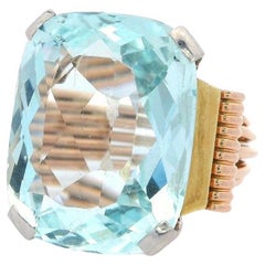 Retro 18kt Gold Ring with 14.25 Cts Aquamarine