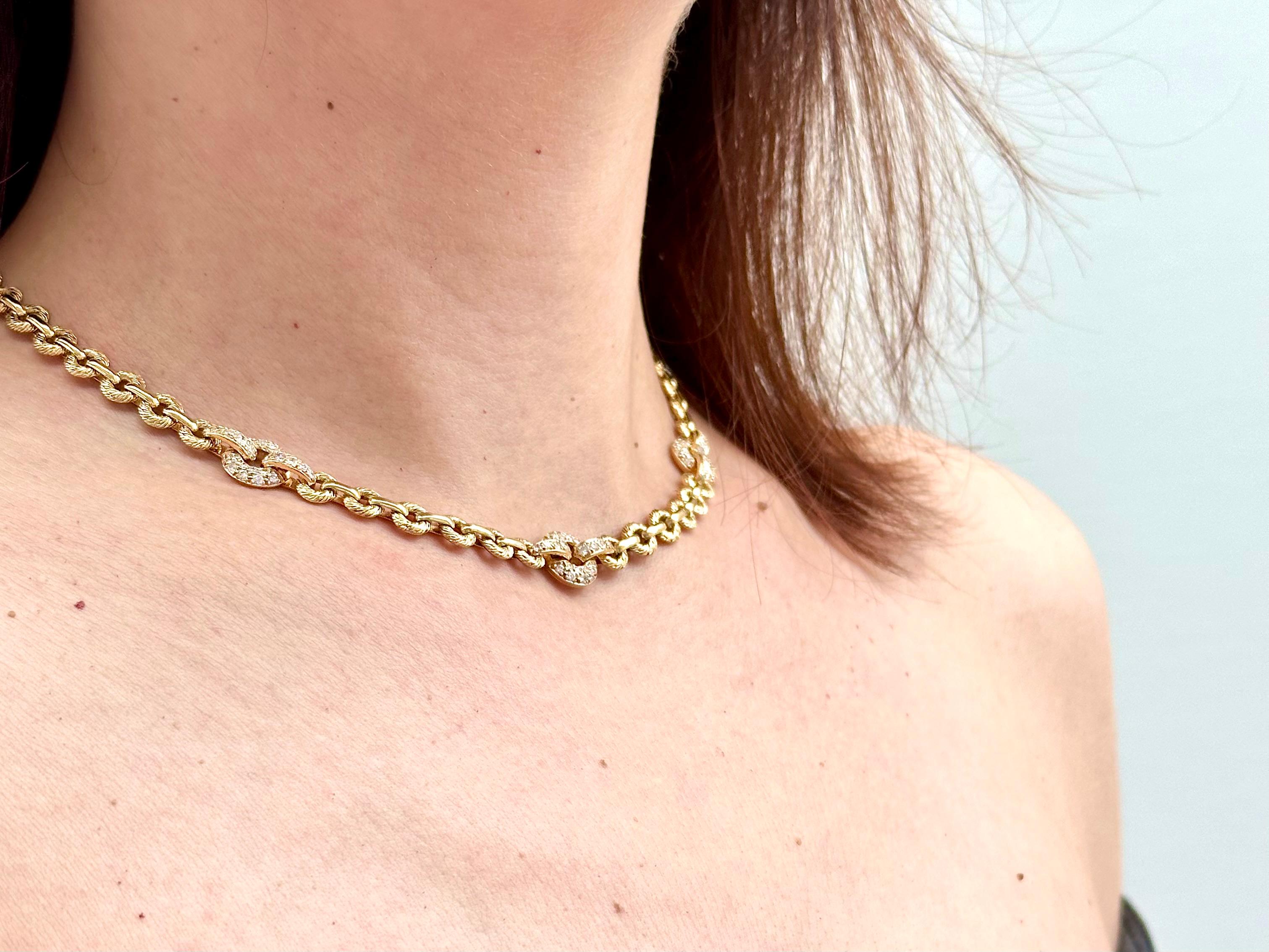 Retro 18kt Yellow Gold French Necklace with Diamonds For Sale 2