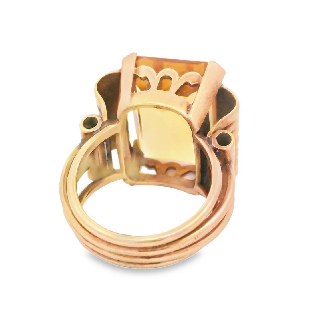 Bague rétro en or jaune 18 carats avec 15,0 carats de citrine en vente 1
