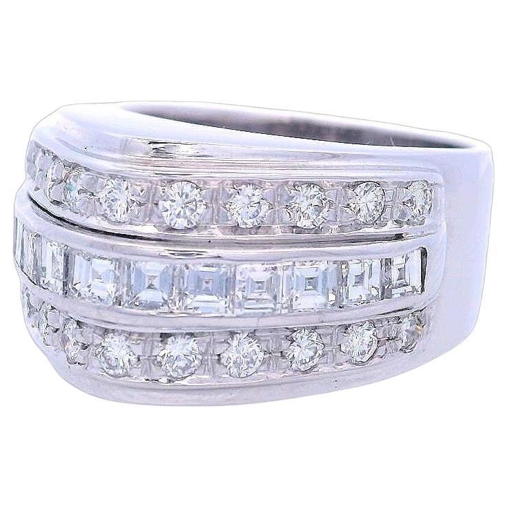 Retro 1940 18kt white Gold Geometric Ring with 1.15 CTW in Diamonds