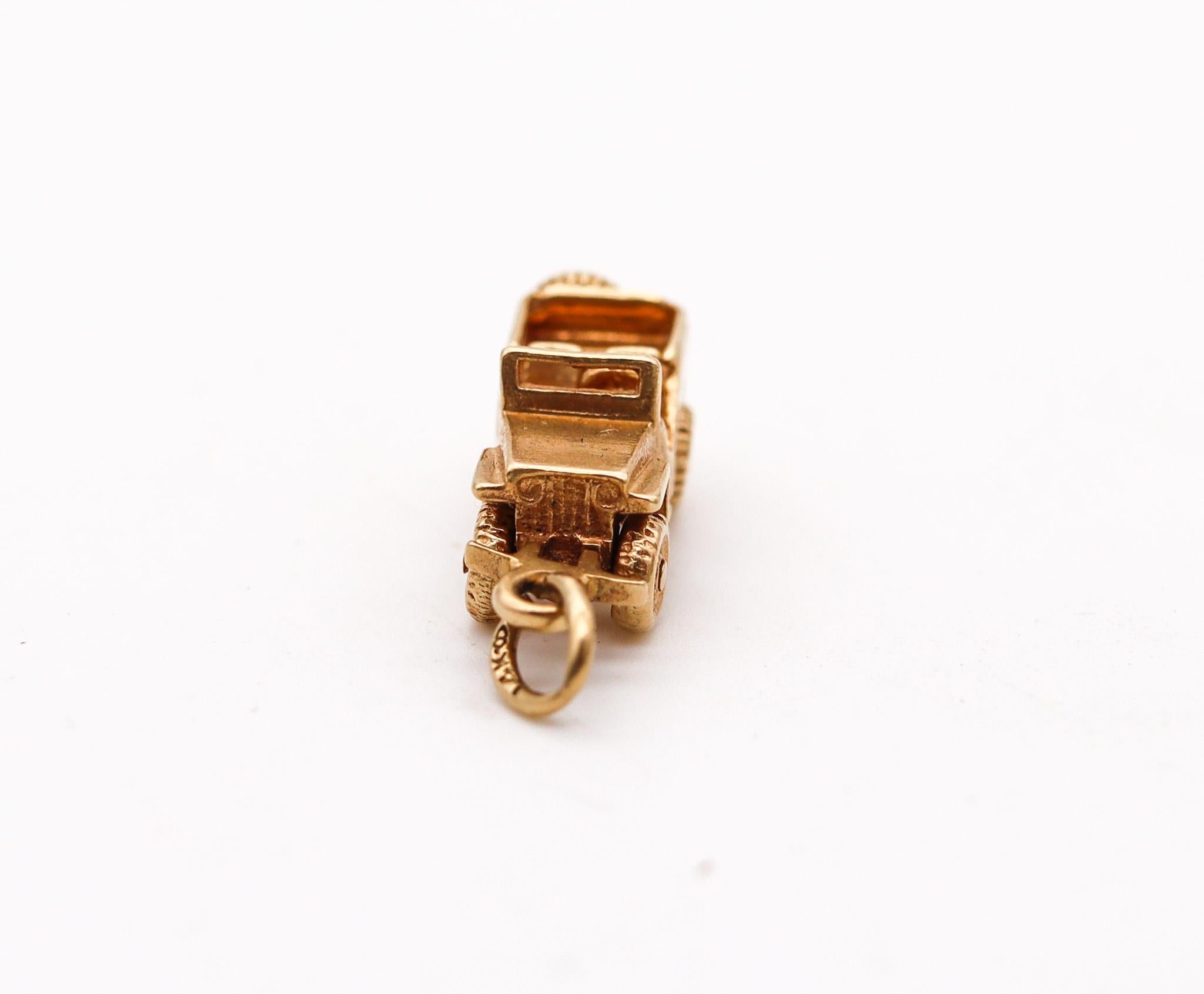 Women's or Men's Retro 1940 Miniature JEEP CAR Pendant Charm in Solid 14Kt Yellow Gold For Sale