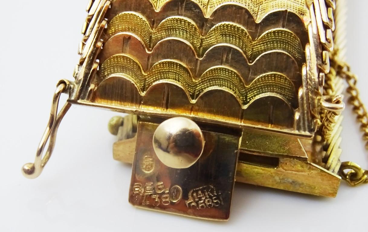 Retro 1940er Jahre Handgefertigtes Armband aus 14 Karat Gold im Angebot 1