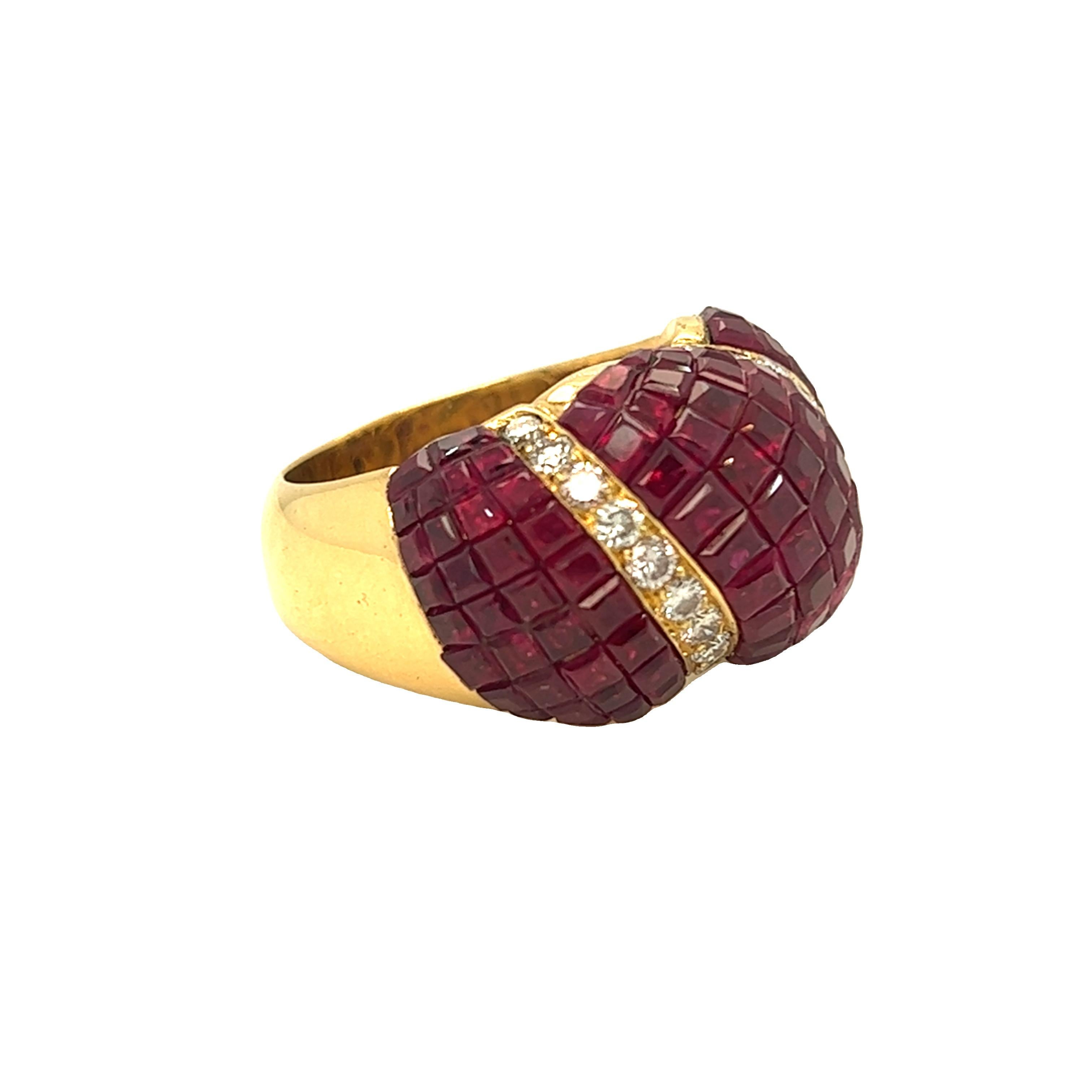 Retro 1940s Invisible Set Square Ruby and Diamond Dome Ring 18K Yellow Gold For Sale 2