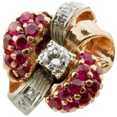 Retro 1940s Ruby and Diamond Ring in Rose Gold and Platinum