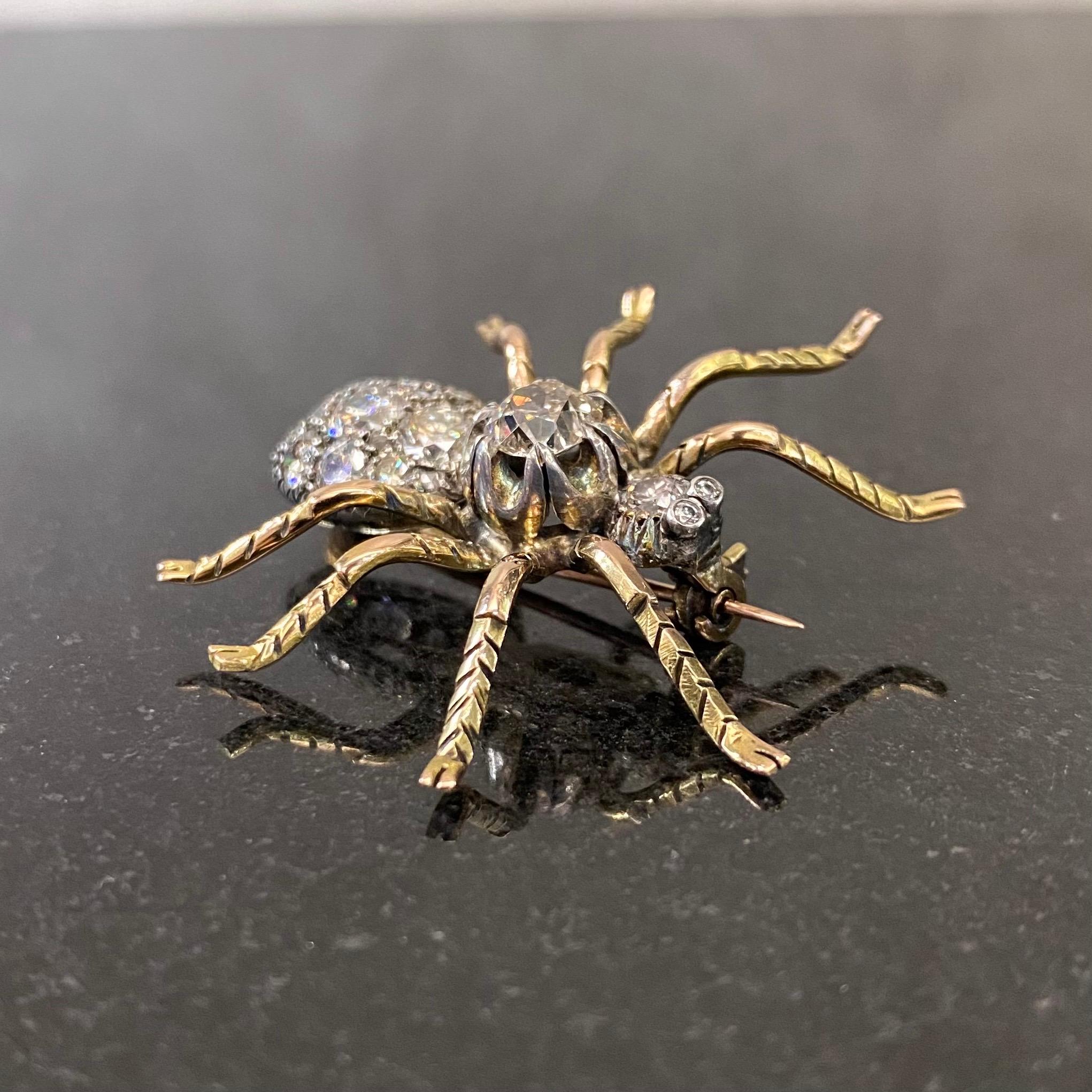 Retro 1940s Tarantula Spider Old Cut Pave Diamond Brooch Silver Yellow Gold For Sale 1