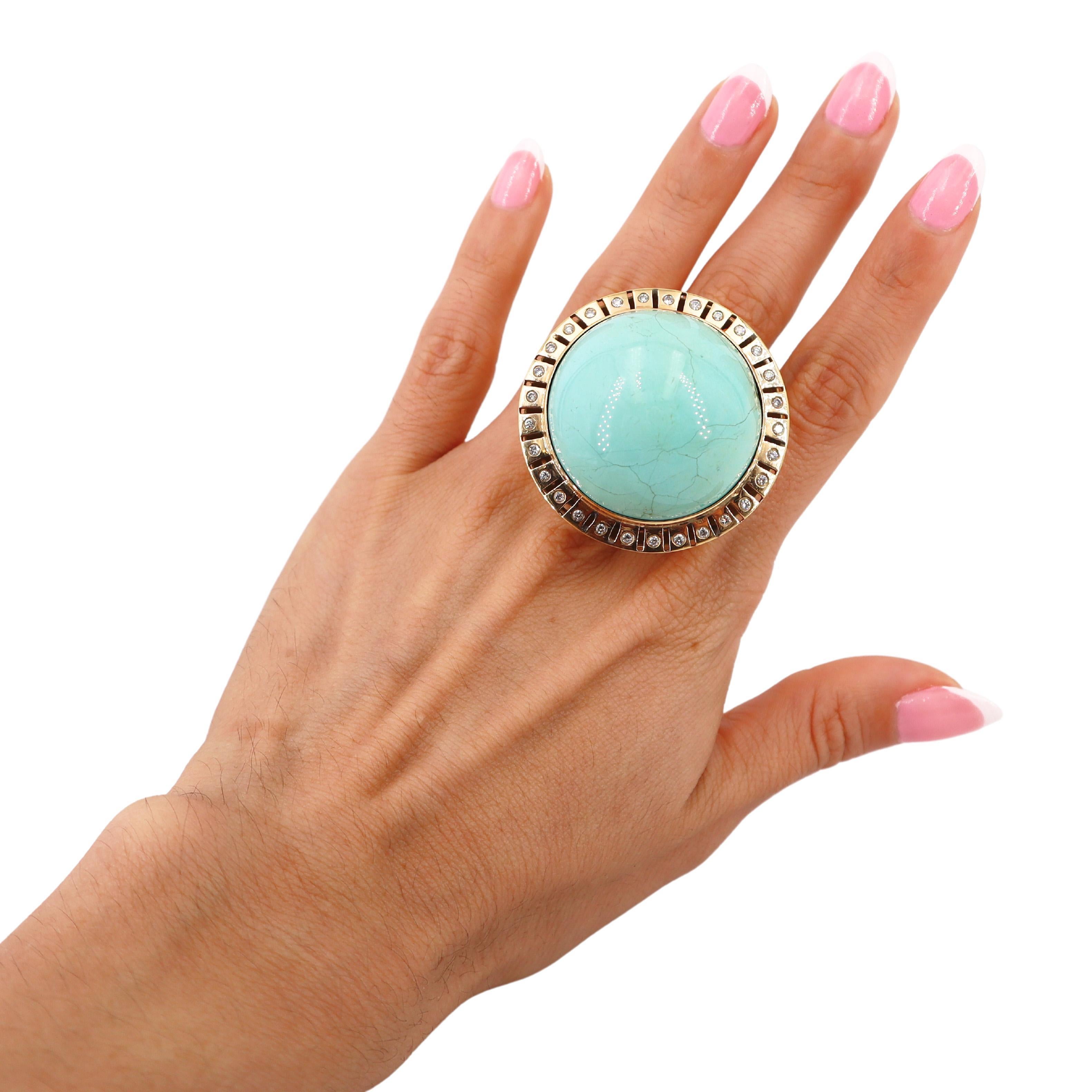 Taille cabochon Bague rétro 1950 en or jaune 18 carats avec une turquoise et des diamants 115 carats en vente