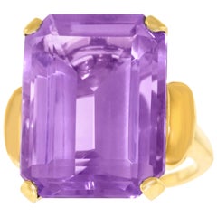 Vintage 1950s Amethyst Set Gold Ring