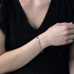 Retro 1960s 18 Karat Yellow Gold Flat Pattern Bracelet