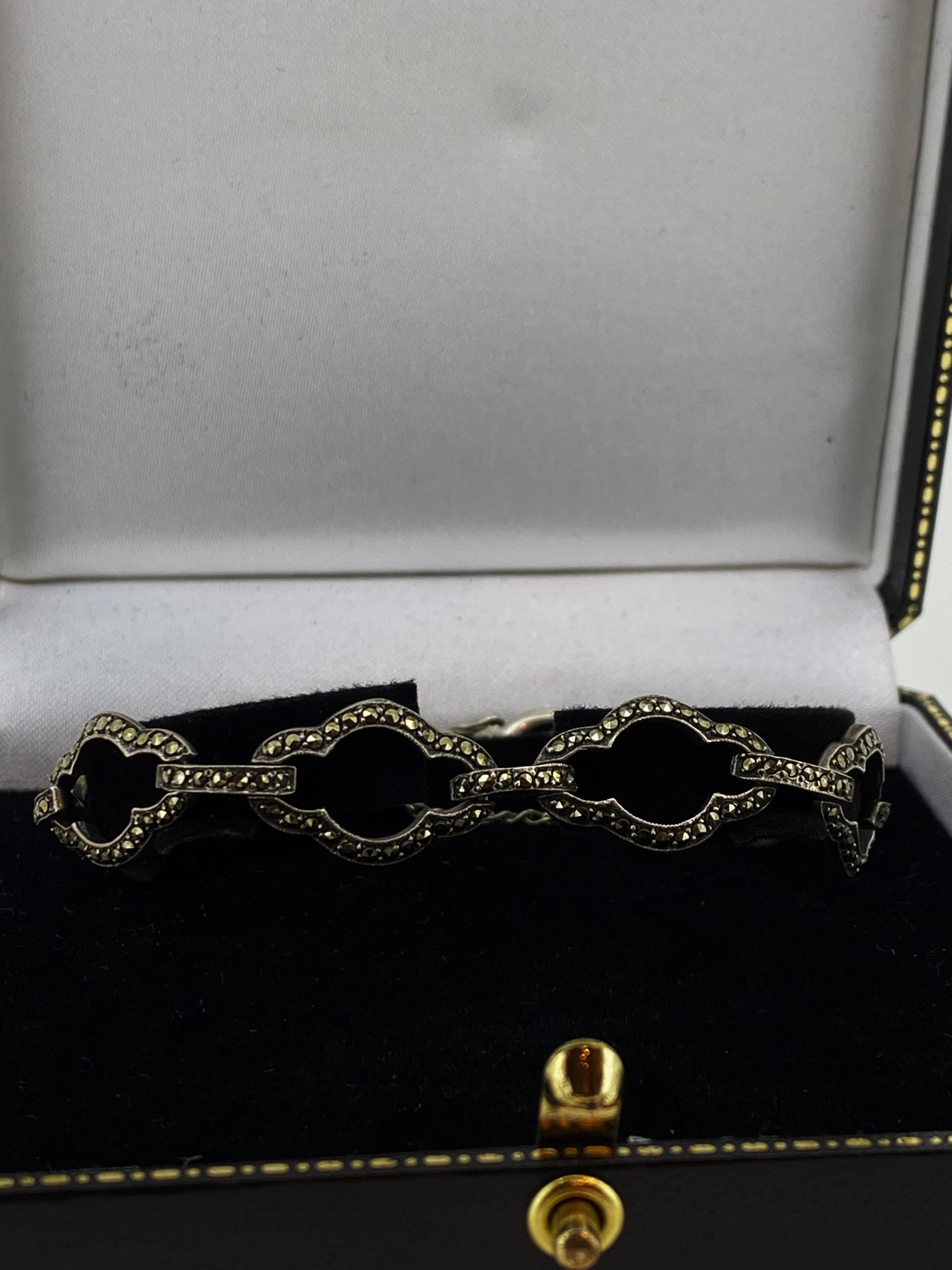 Taille ronde Retro 1960's 800 Silver & Marcasite European Ladies' Bracelet, 19cm - 7.5
