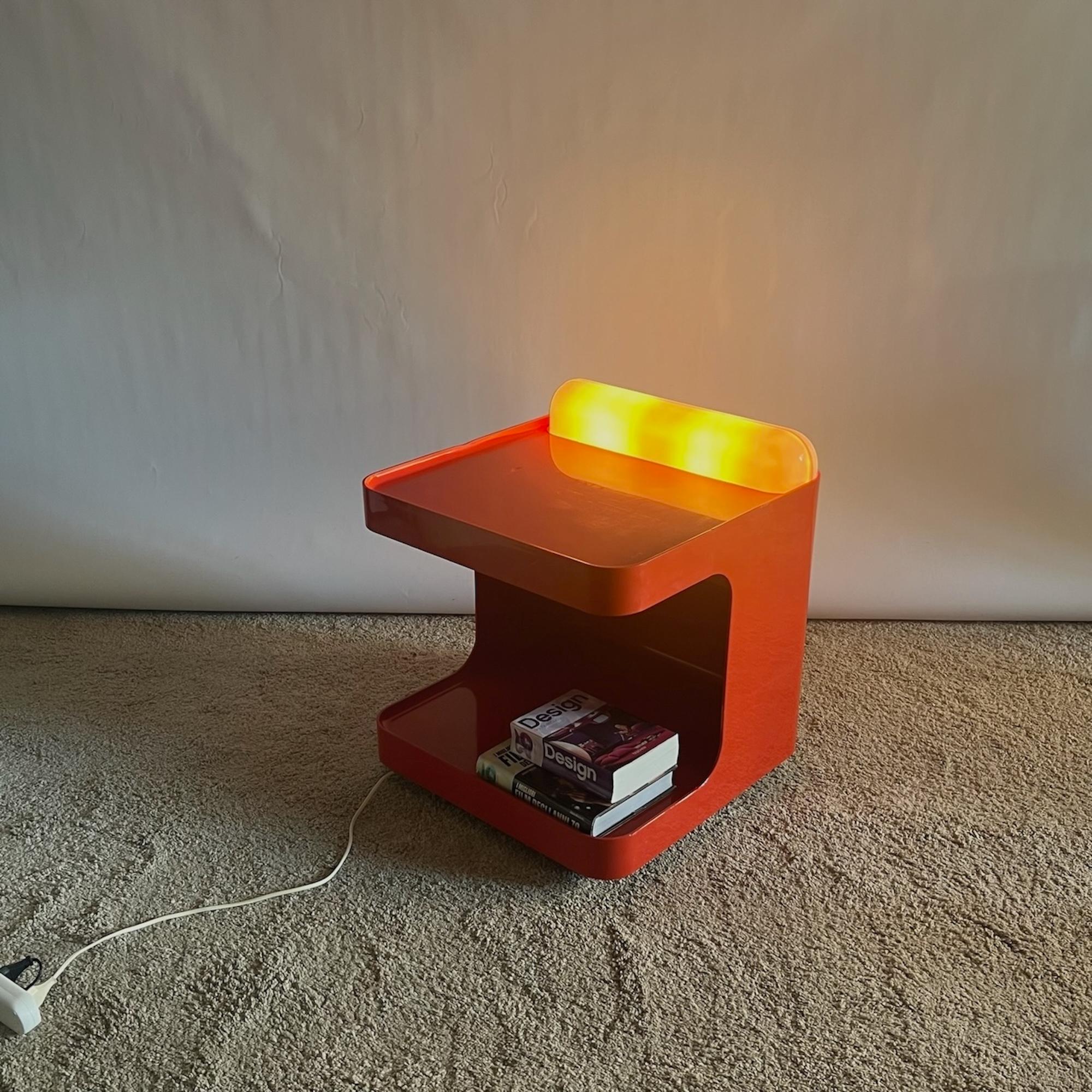 Space Age Retro 1970s Longato 'Game' Bar Cart in Vibrant Red with Lights By Marcello Siard