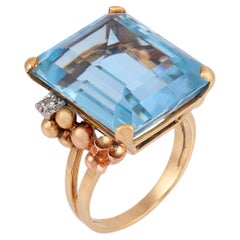 Retro 20.80 carat aquamarine diamond 14k yellow gold cocktail ring
