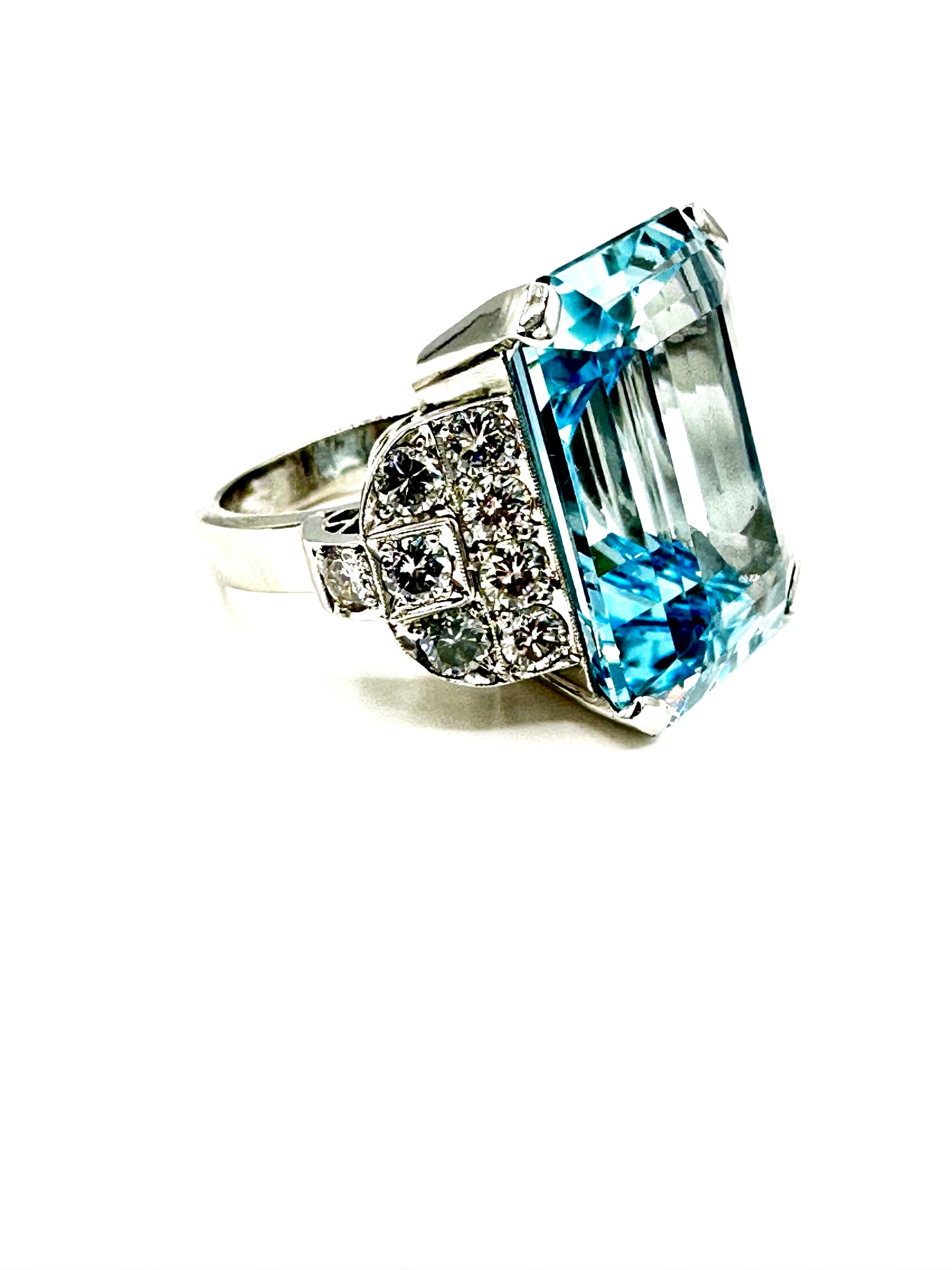 Retro 21.67 Carats Emerald Cut Aquamarine and Diamond Platinum Cocktail Ring For Sale 3