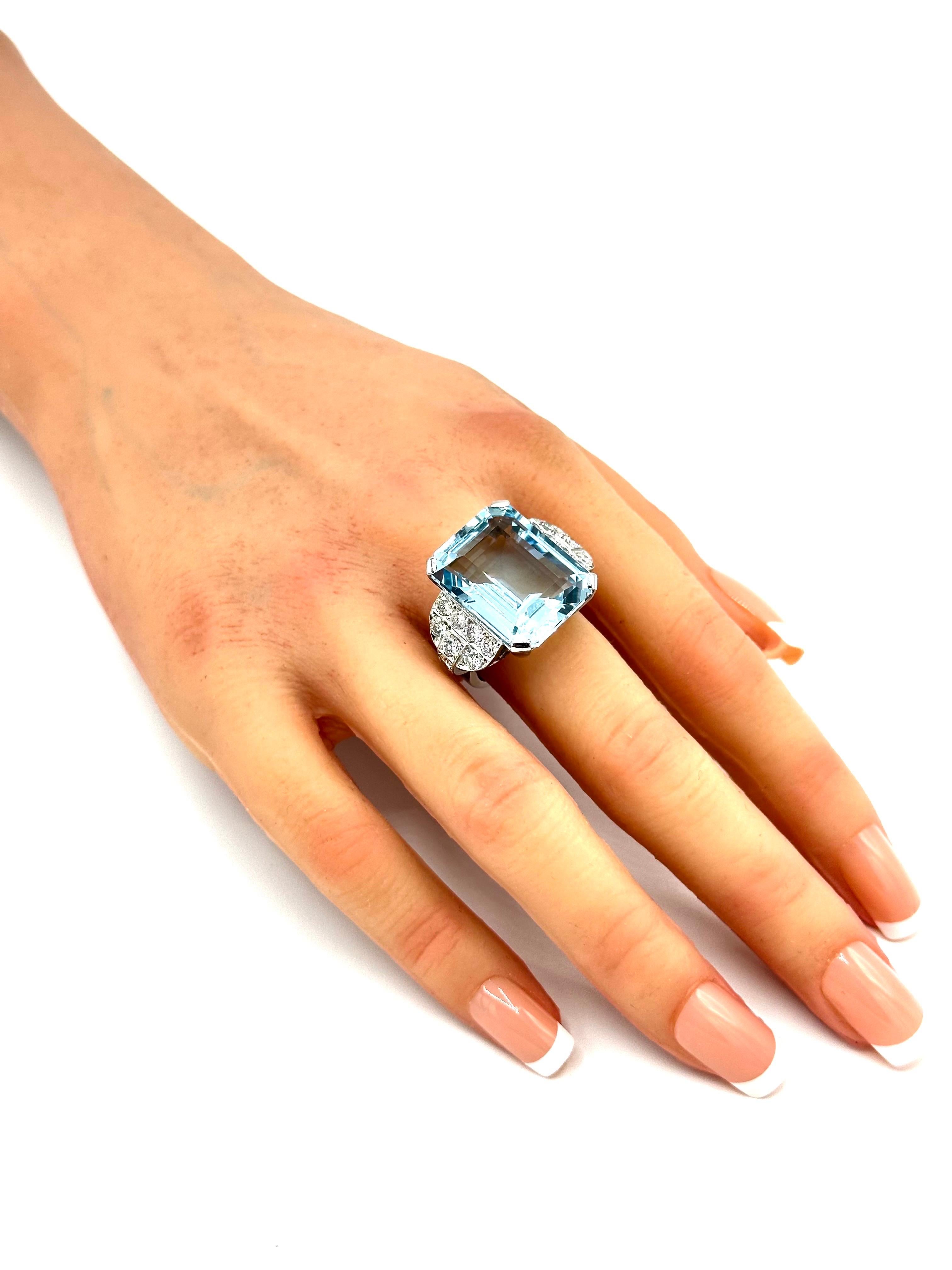 Retro 21.67 Carats Emerald Cut Aquamarine and Diamond Platinum Cocktail Ring For Sale 5