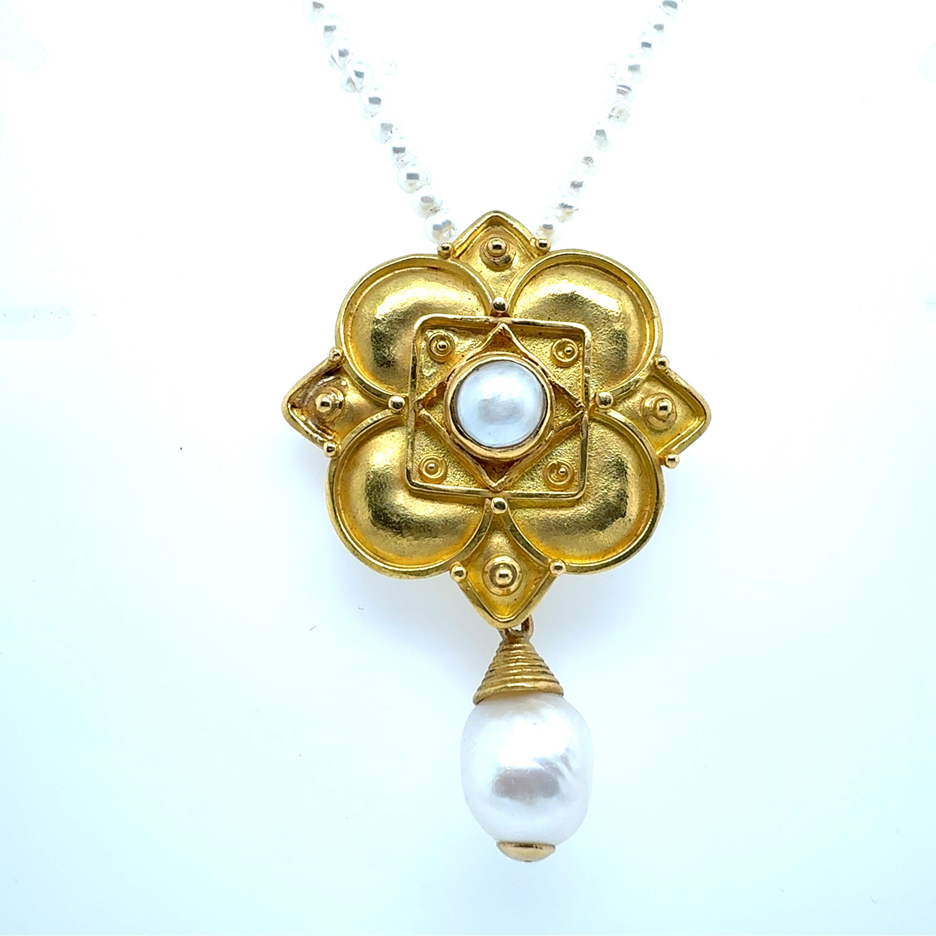 Retro 21K Gold Zuchtperlen-Anhänger Halskette Made in Italy gestempelt 850 (Rundschliff) im Angebot