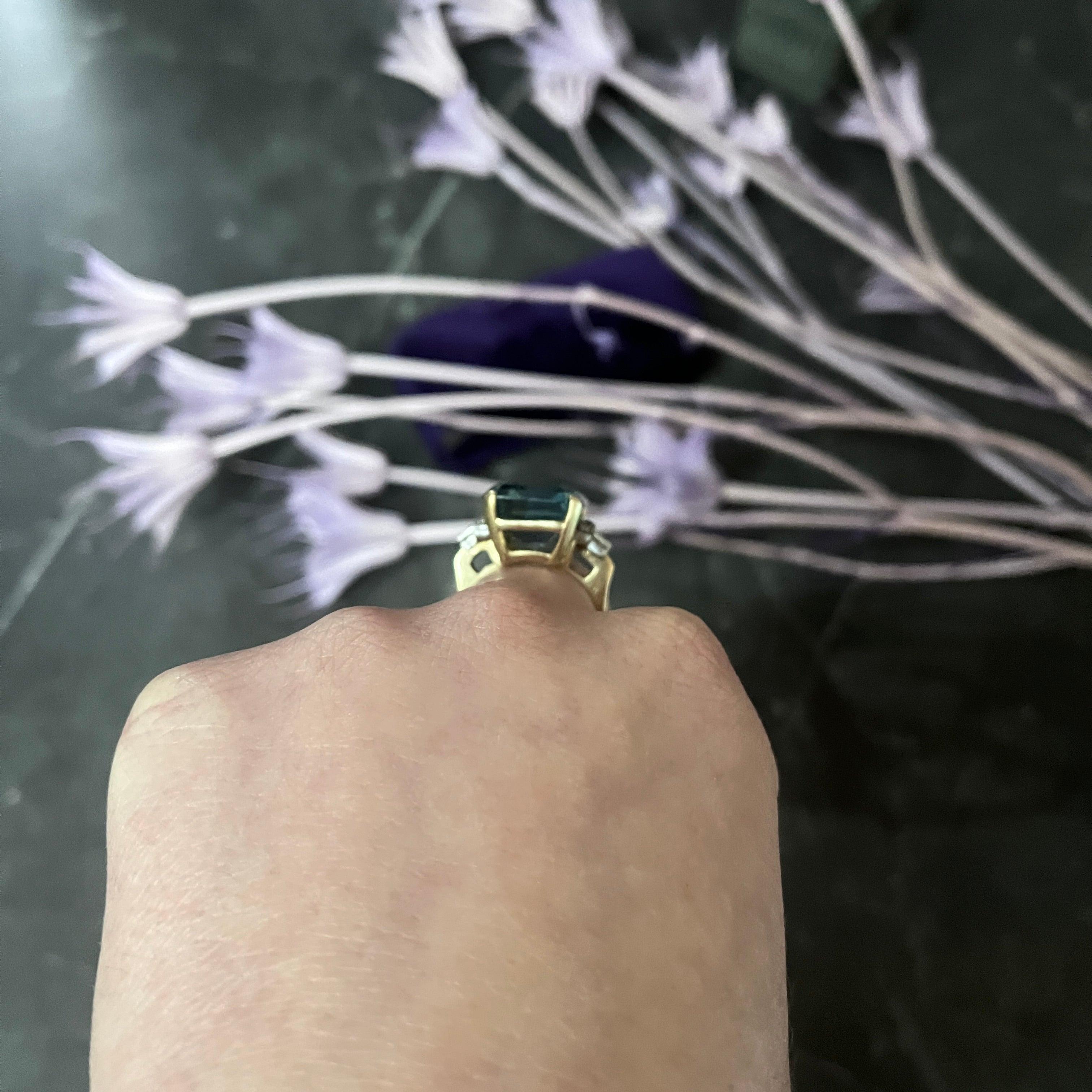 Retro 24.12 Carats Diamond Zircon Platinum 14 Karat Gold Cocktail Ring 6