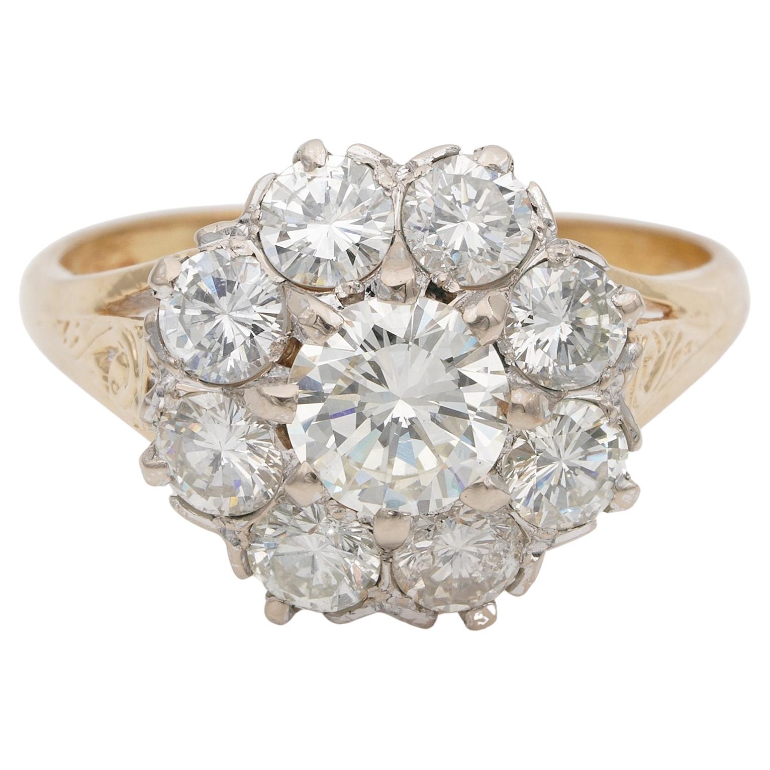 Retro 2.50 Ct Diamond G VVS/VS Daisy Cluster Ring For Sale
