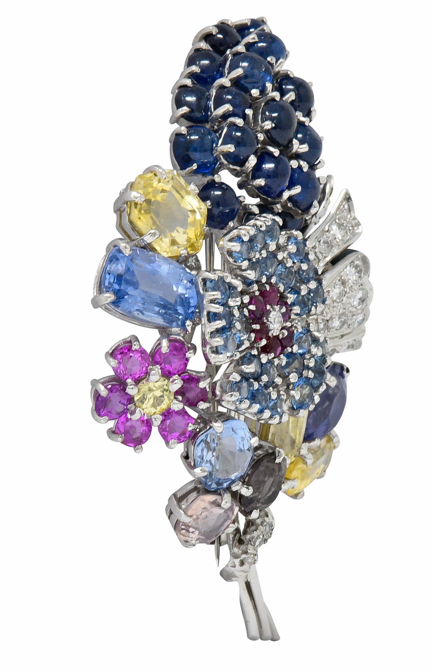 Cabochon Retro 25.90 Carat Sapphire Diamond 14 Karat White Gold Bouquet Brooch