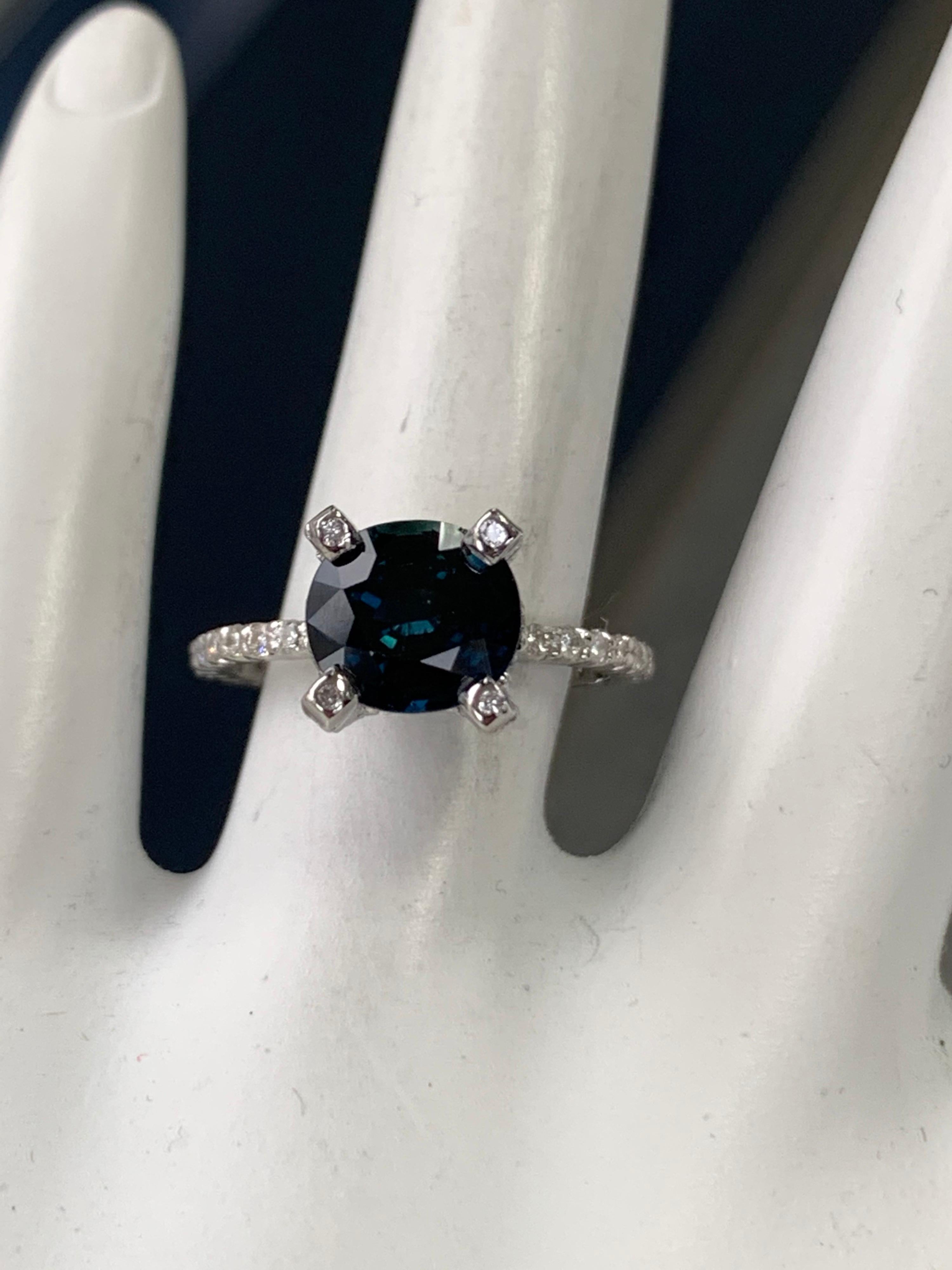 Retro 2.70 Carat Cushion Natural Midnight Blue Australian Sapphire Platinum Ring In Good Condition For Sale In Los Angeles, CA