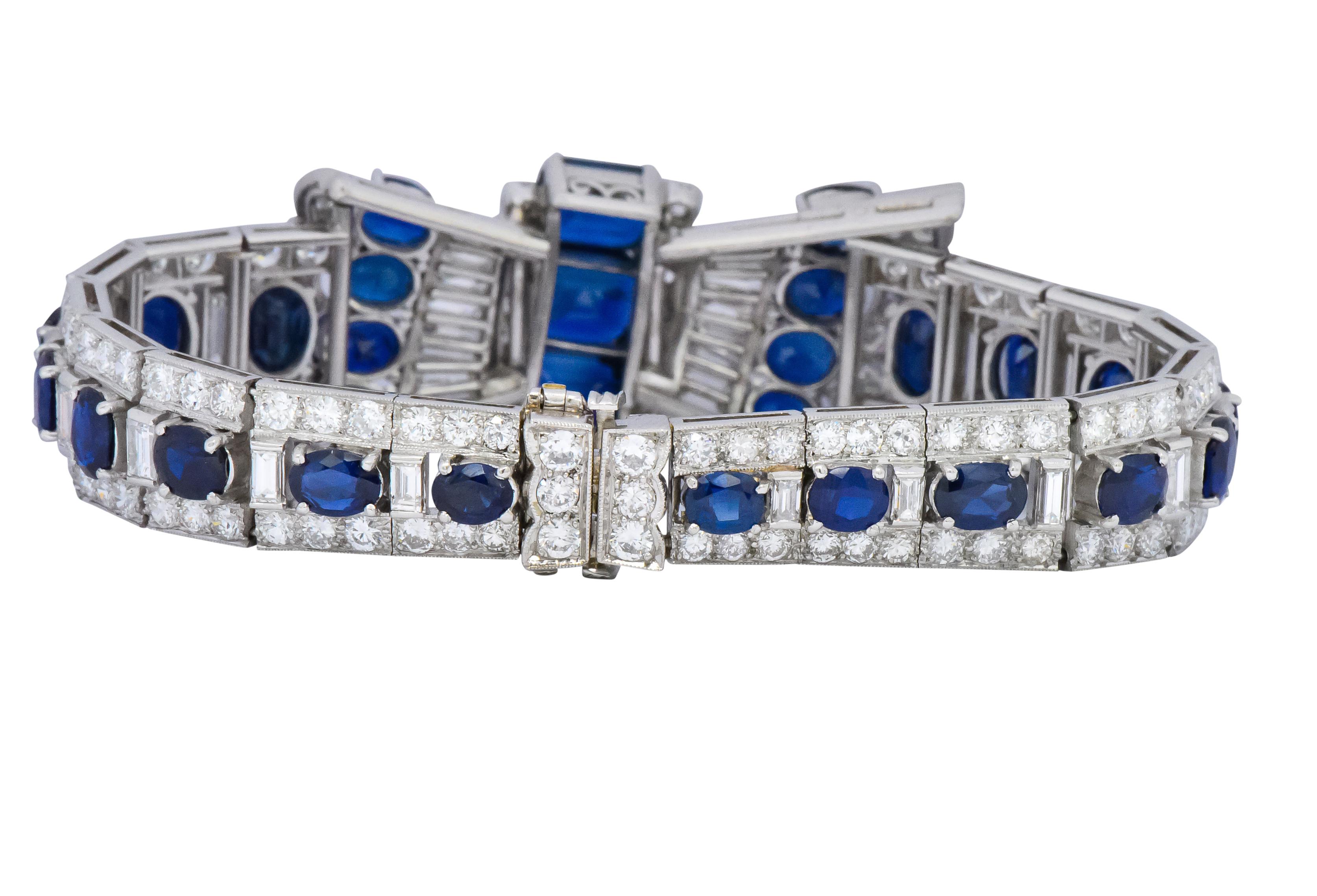 Round Cut 1950's Mid-Century 27.50 Carats Sapphire Diamond Platinum Bow Link Bracelet