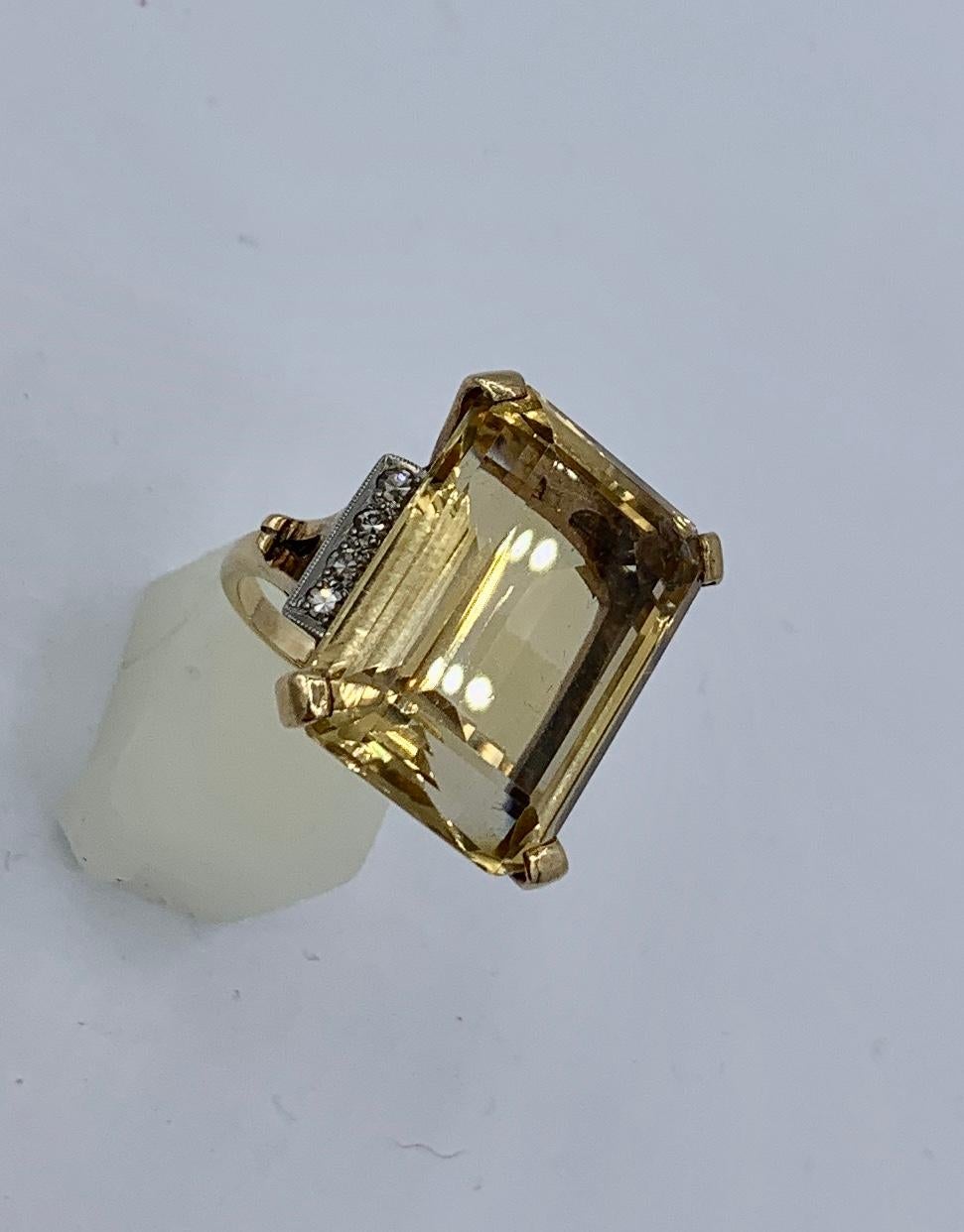 Retro 28 Carat Emerald Cut Citrine Ruby Diamond Ring 14 Karat Gold Art Deco For Sale 2
