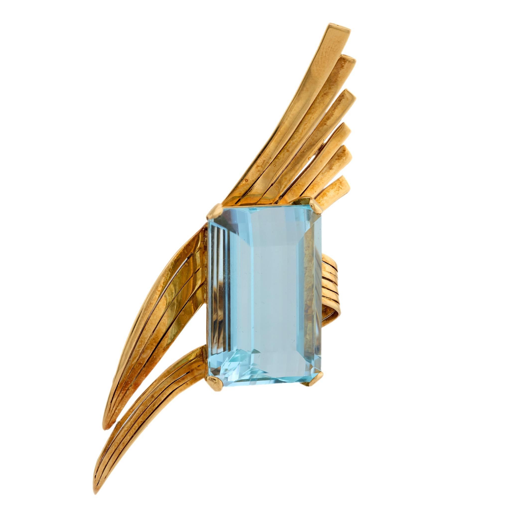 Broche rétro en or jaune 18 carats aigue-marine 29 carats