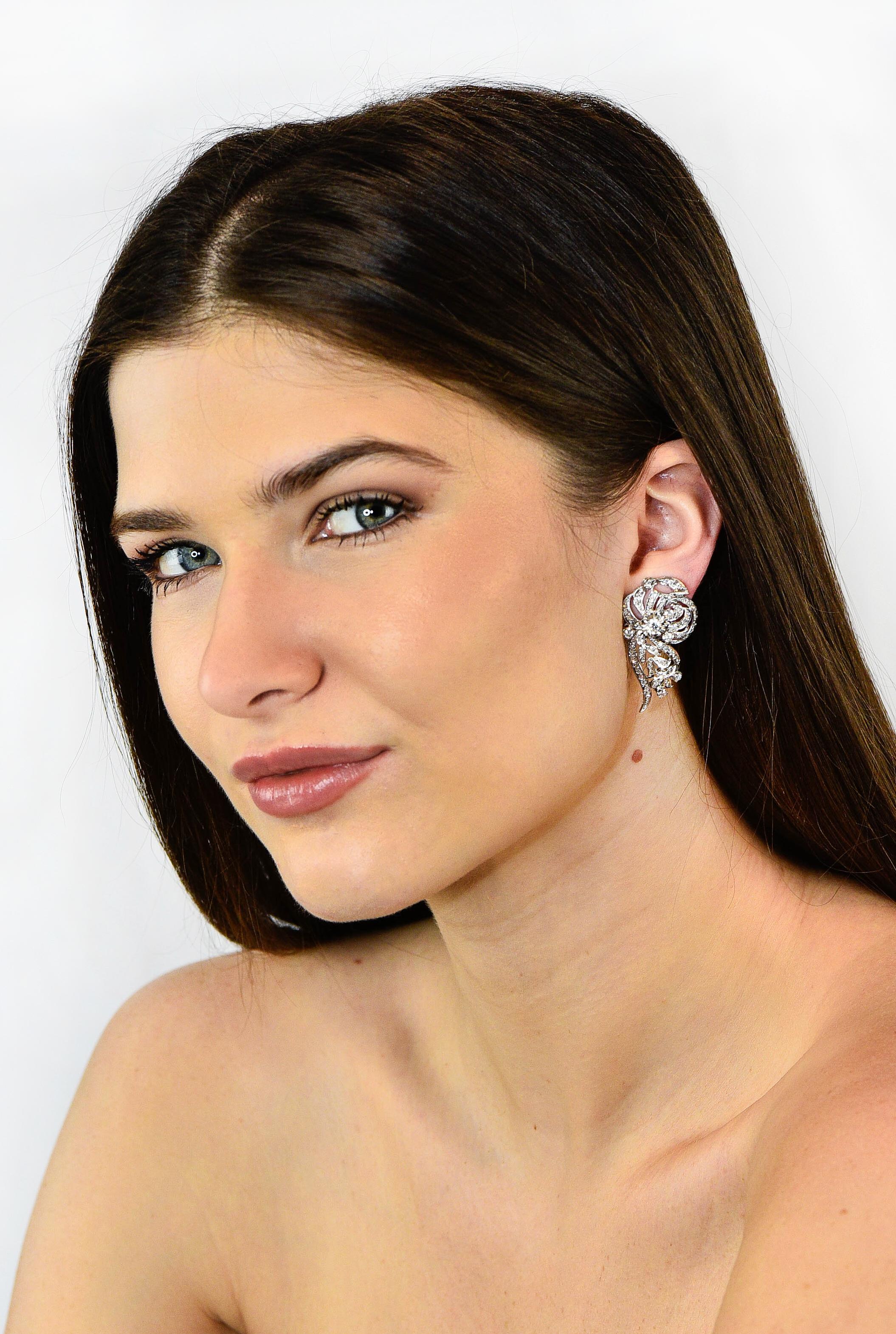 Retro 3.20 Carat Diamond Platinum Floral Cluster Earrings 3