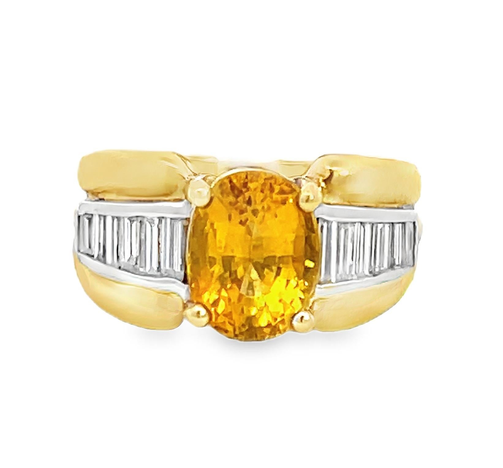 Retro 3.75 Carat Yellow-Orange Sapphire and Diamond Cocktail Ring For Sale 4