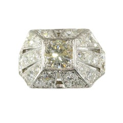 Sparkling Art Deco 3.78 crt Diamond Cocktail Engagement Ring, 1930s