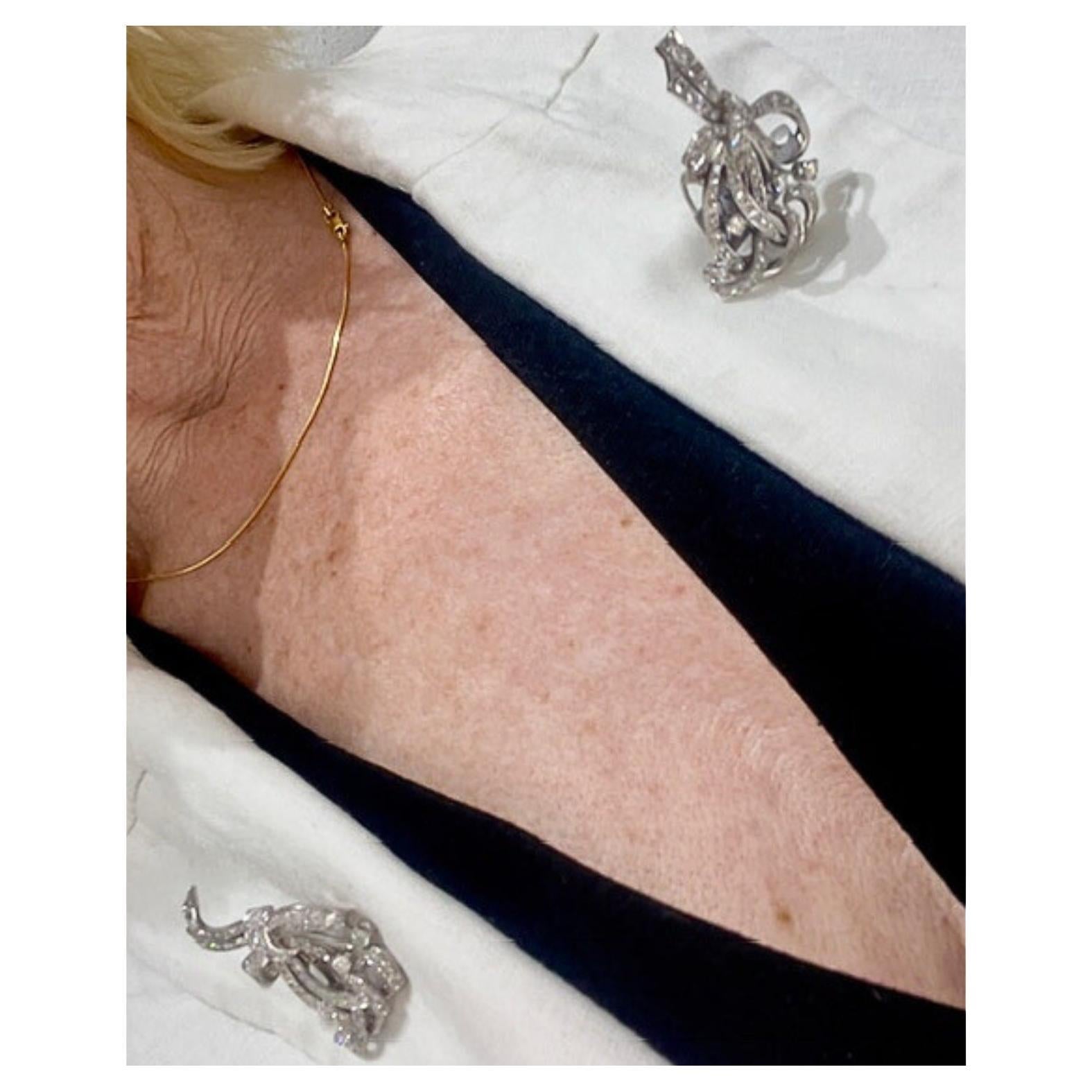 Retro 4.36 carat  Diamond  Platinum Set Brooch For Sale