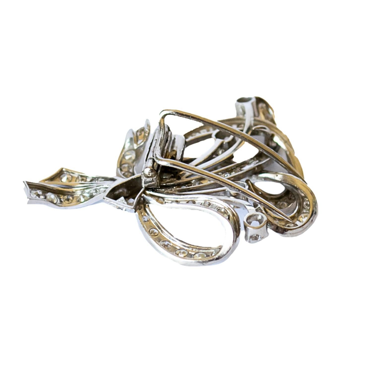 Women's 4.36 carat  Diamond  Platinum Set Brooch For Sale
