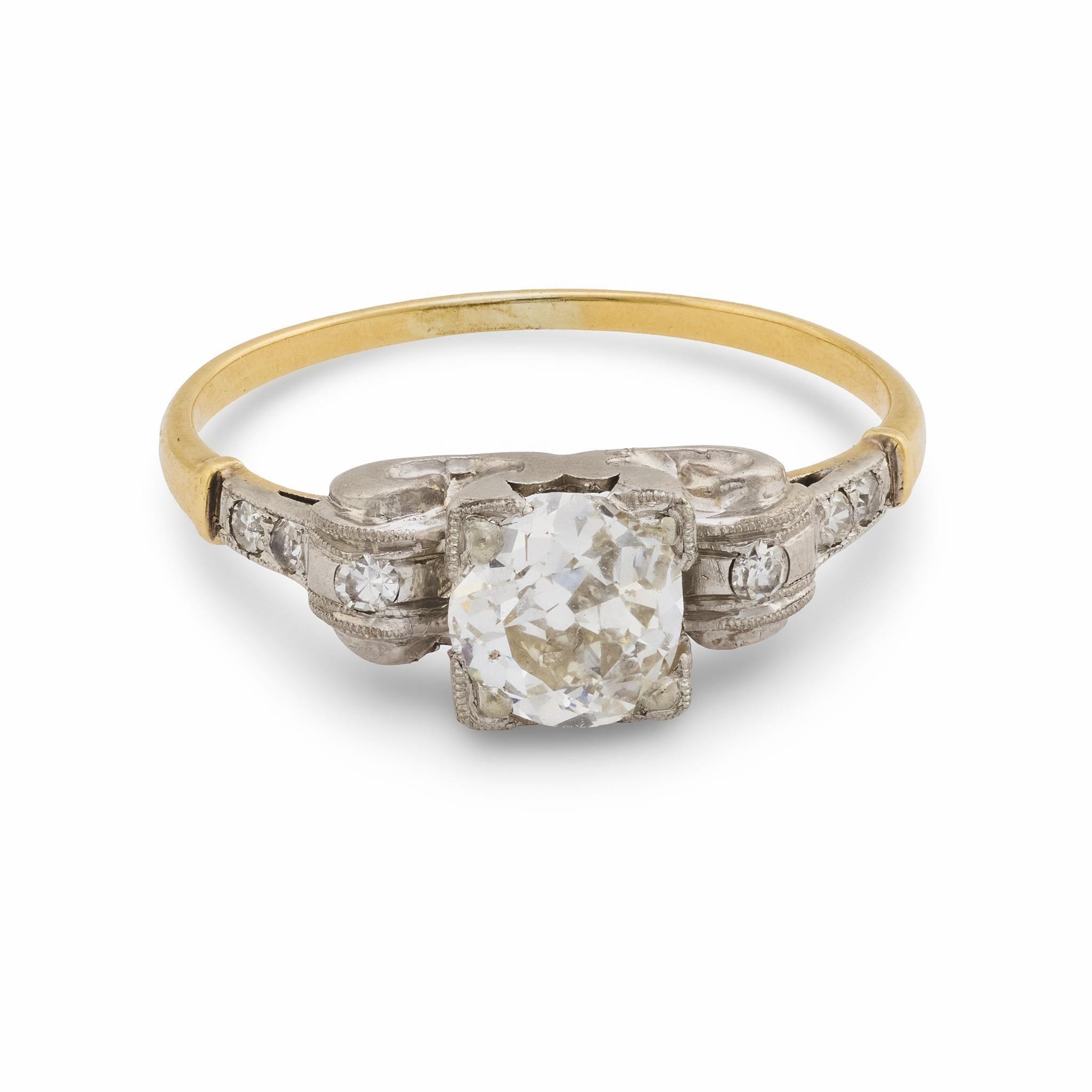Rétro Bague de fiançailles rétro en or 14k avec diamant taille ancienne de 0,73 carat en vente