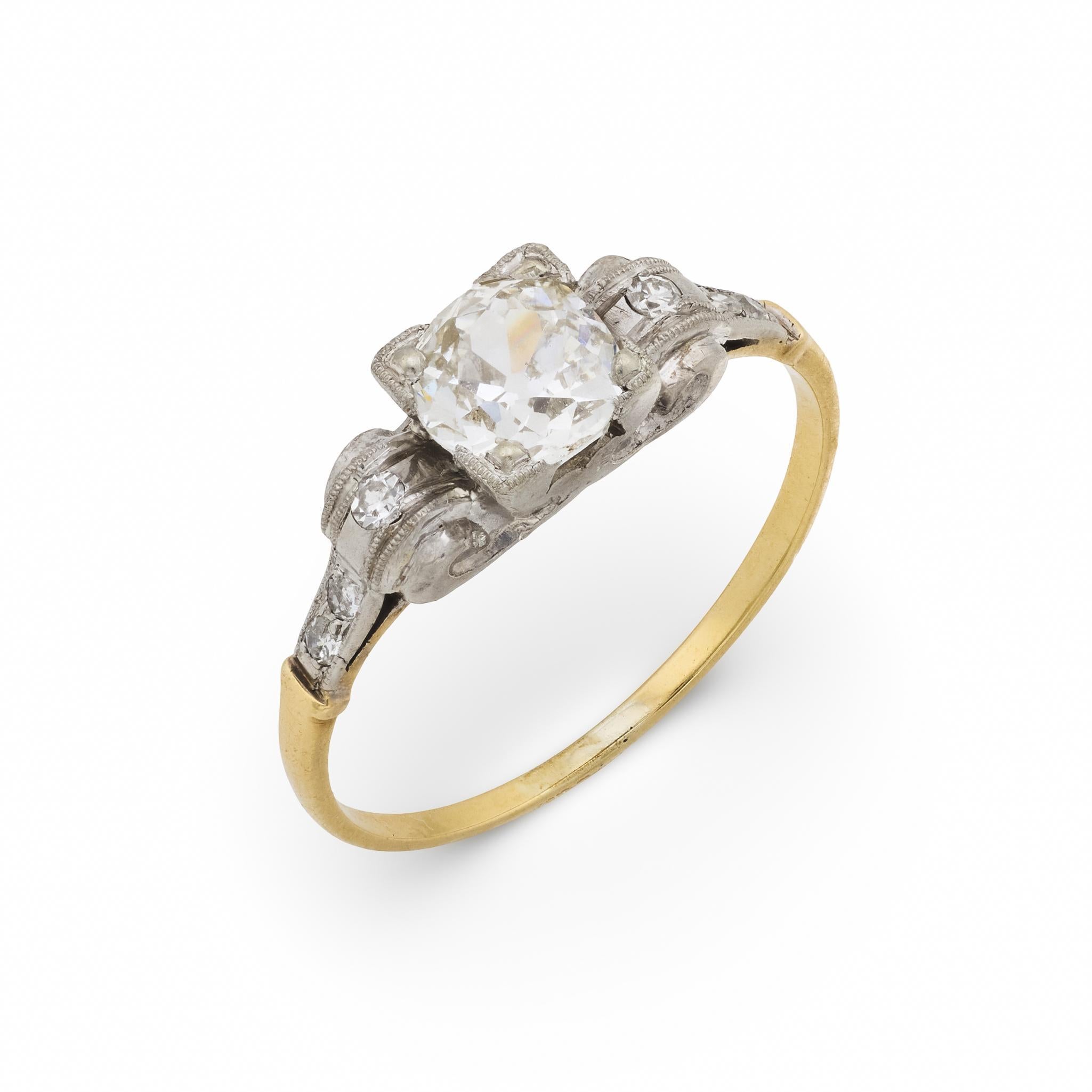 Bague de fiançailles rétro en or 14k avec diamant taille ancienne de 0,73 carat en vente 2