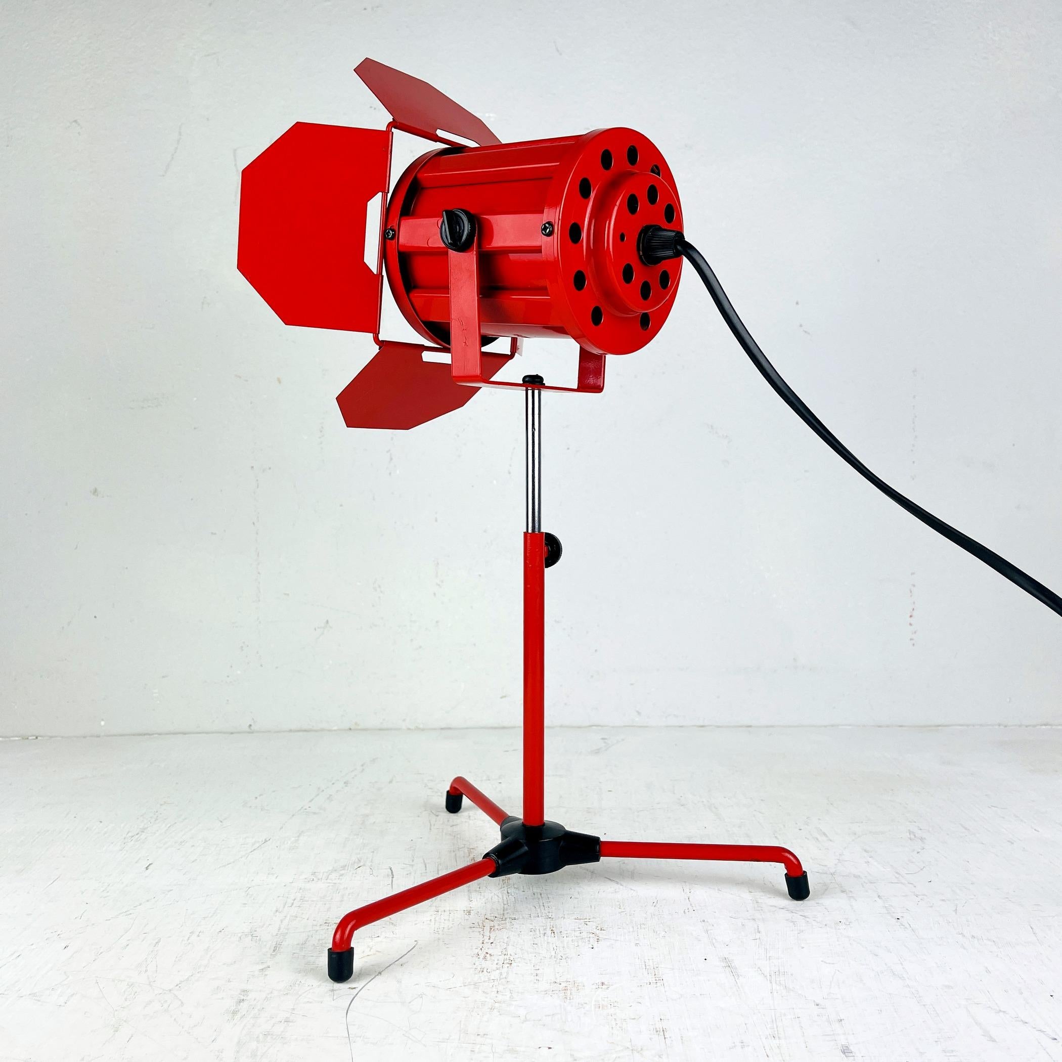 Mid-Century Modern Retro adjustable spotlight table lamp Italy 1980s For Sale
