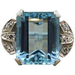Retro Aquamarine Diamond Platinum Ring Retro Aquamarine Diamond Platinum Ring