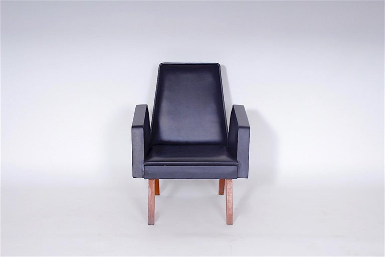 Retro Armchair For Sale at 1stDibs