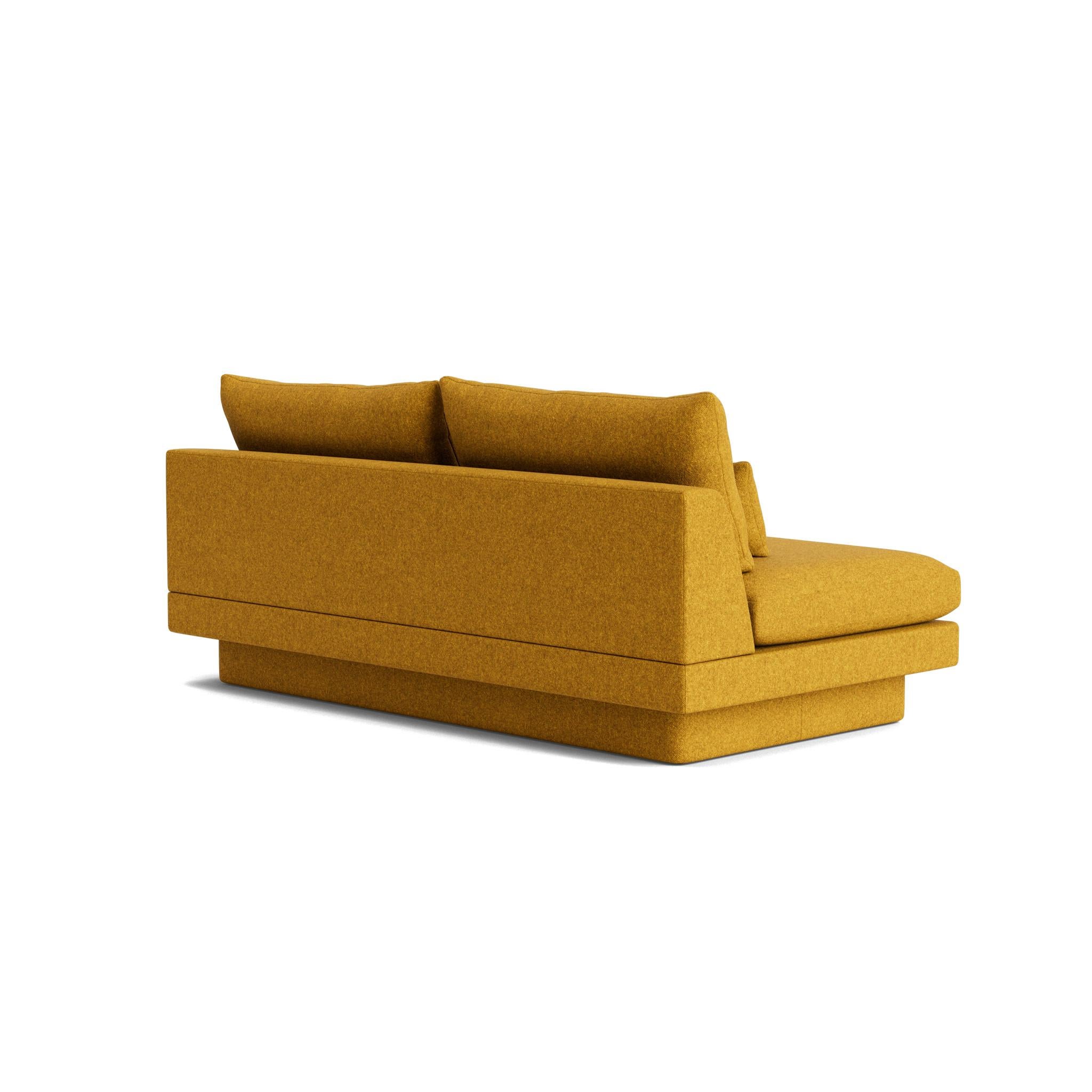 Retro Armless Sofa with Plinth Base in Maharam Beck Estadounidense en venta