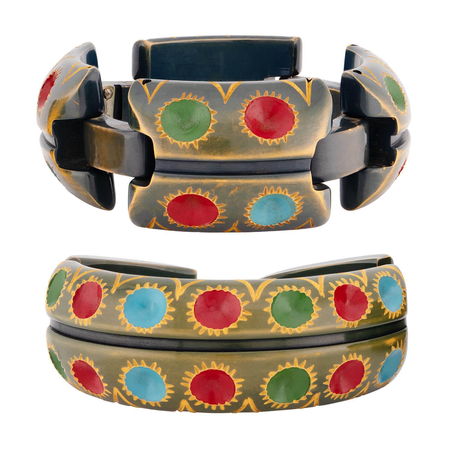 Set di bracciali A Link e Clamper scolpiti in bachelite retrò