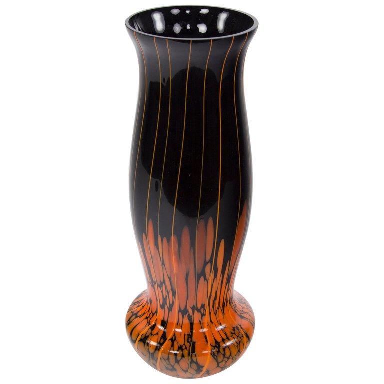 Mid-Century Modern Grand vase en verre d'art rétro noir et orange, trouvaille de succession, vers les années 1940 en vente