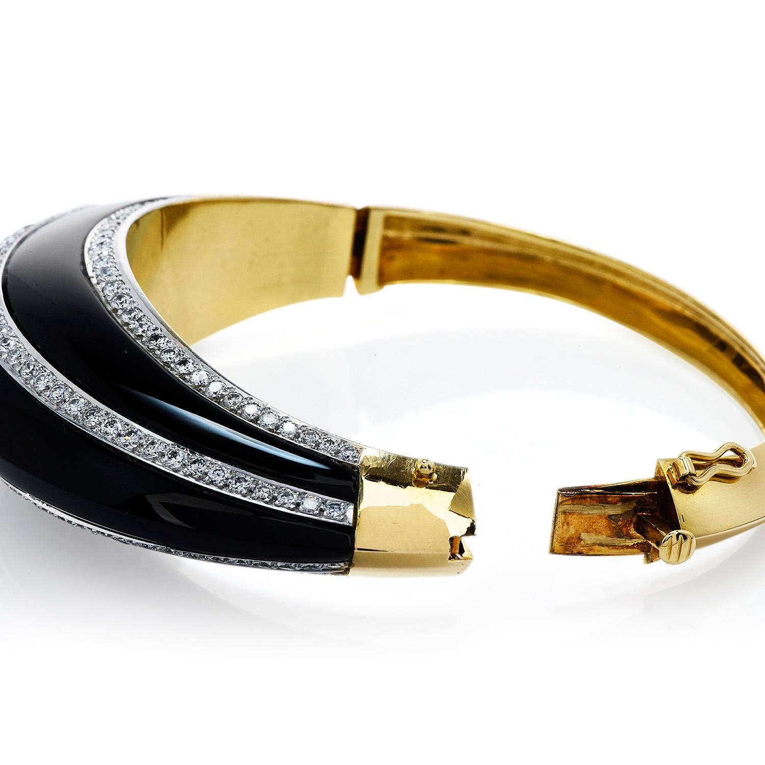 Retro Schwarzer Onyx Diamant Gelbgold Dome Armspange Armband im Angebot 1