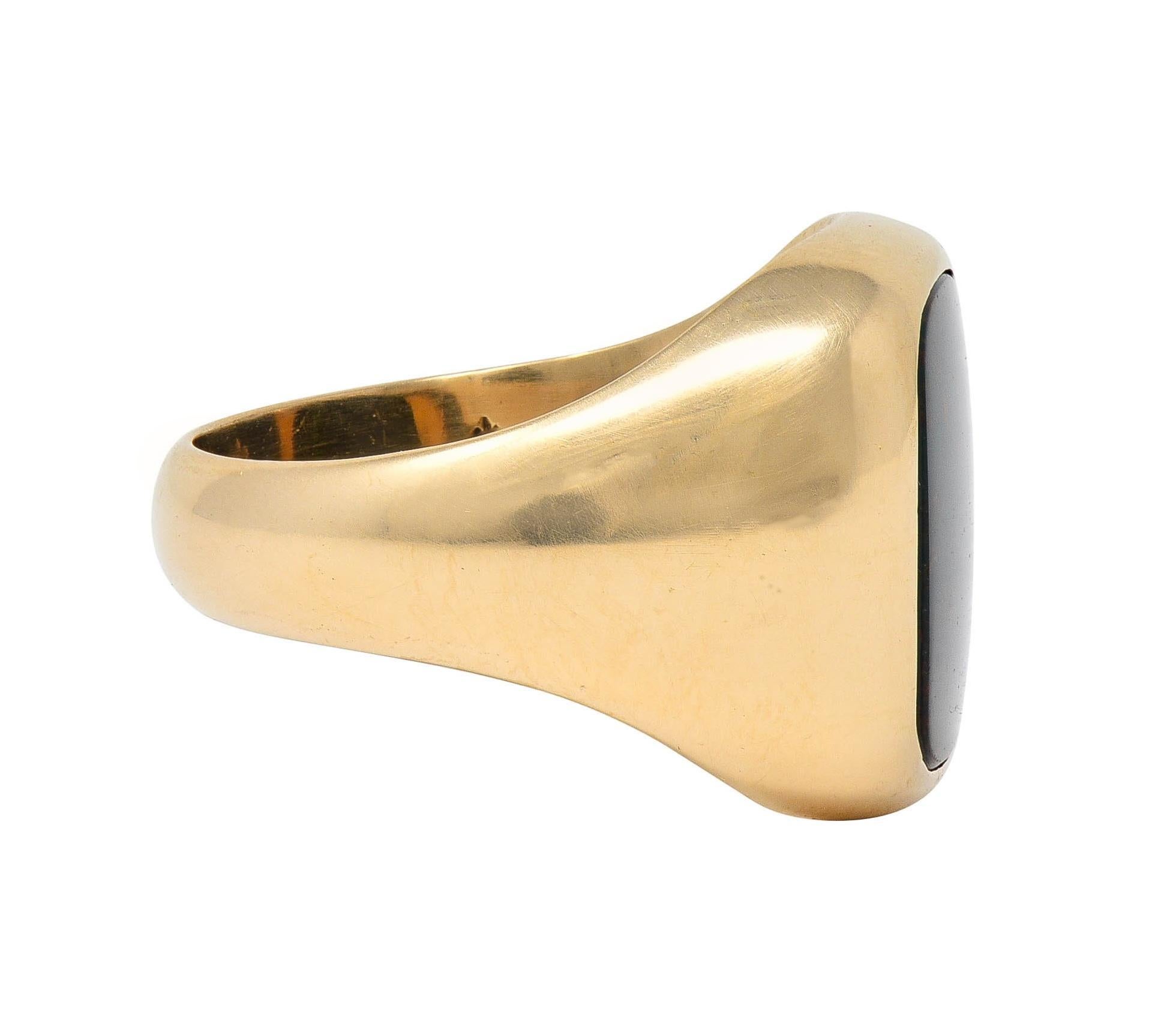 Retro Bloodstone 14 Karat Yellow Gold Vintage Unisex Signet Ring 1